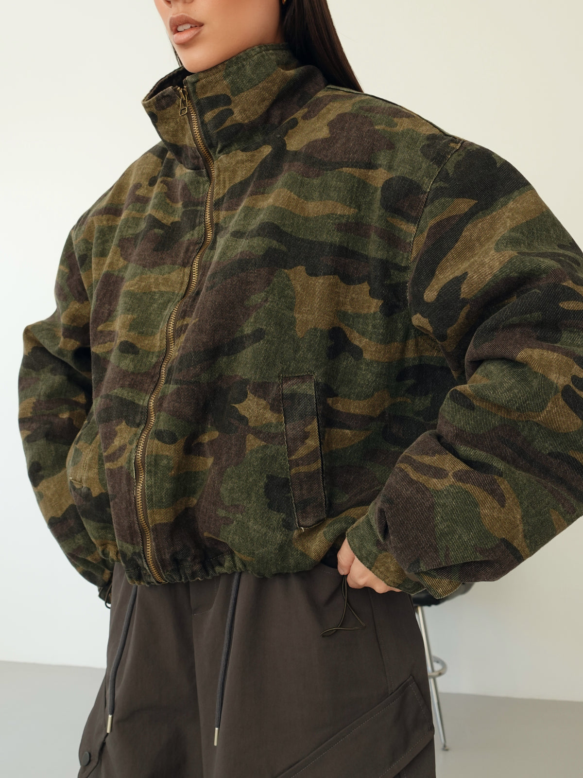 BOMBER IMBOTTITO CAMOUFLAGE IN DENIM - VERDE SLAVATO 8225