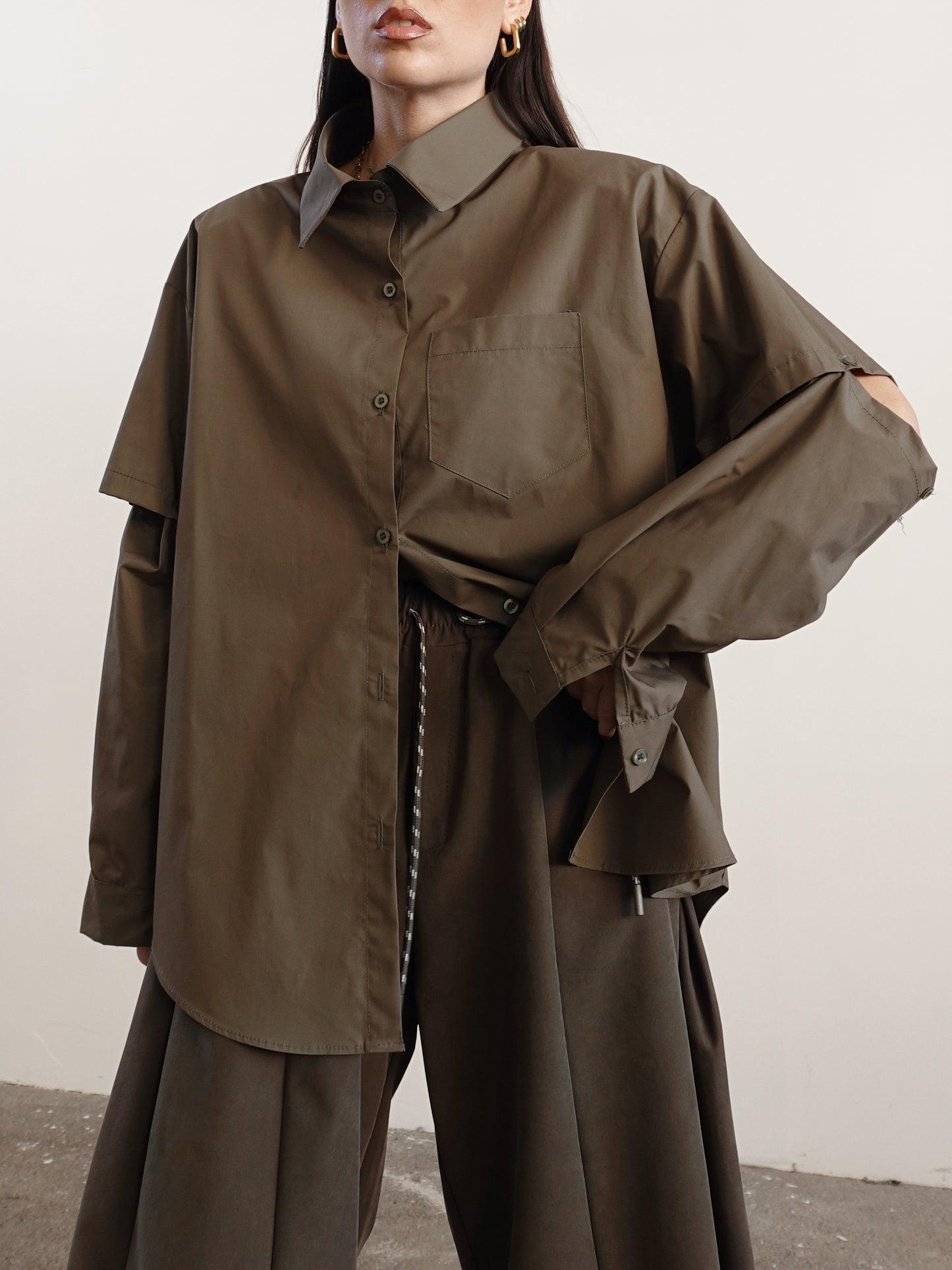 CAMICIA CON MANICHE RIMOVIBILI - VERDE 2640