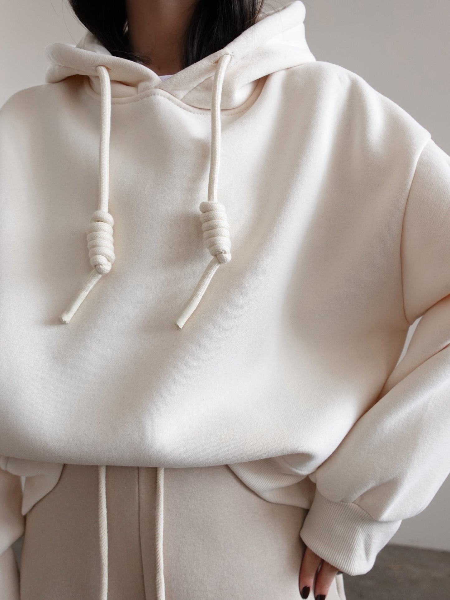 FELPA PHOENIX CON CAPPUCCIO - BURRO 3703