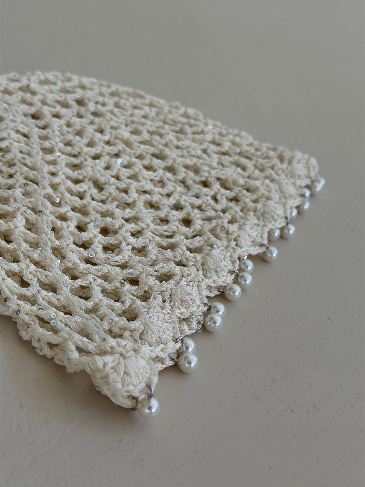 CUFFIETTA CROCHET CON PERLINE - BURRO
