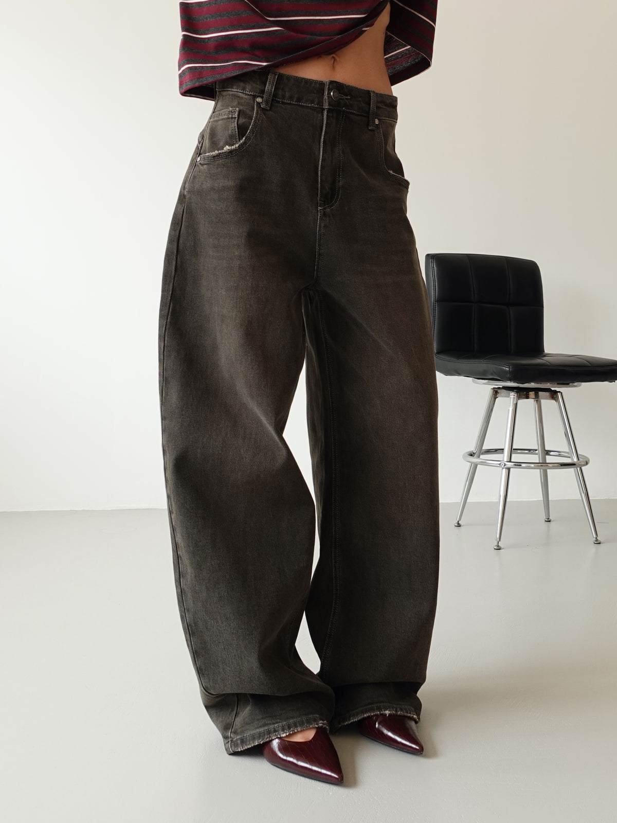 JEANS BALLOON WASHED-OUT CON CINTURA - FANGO 3033