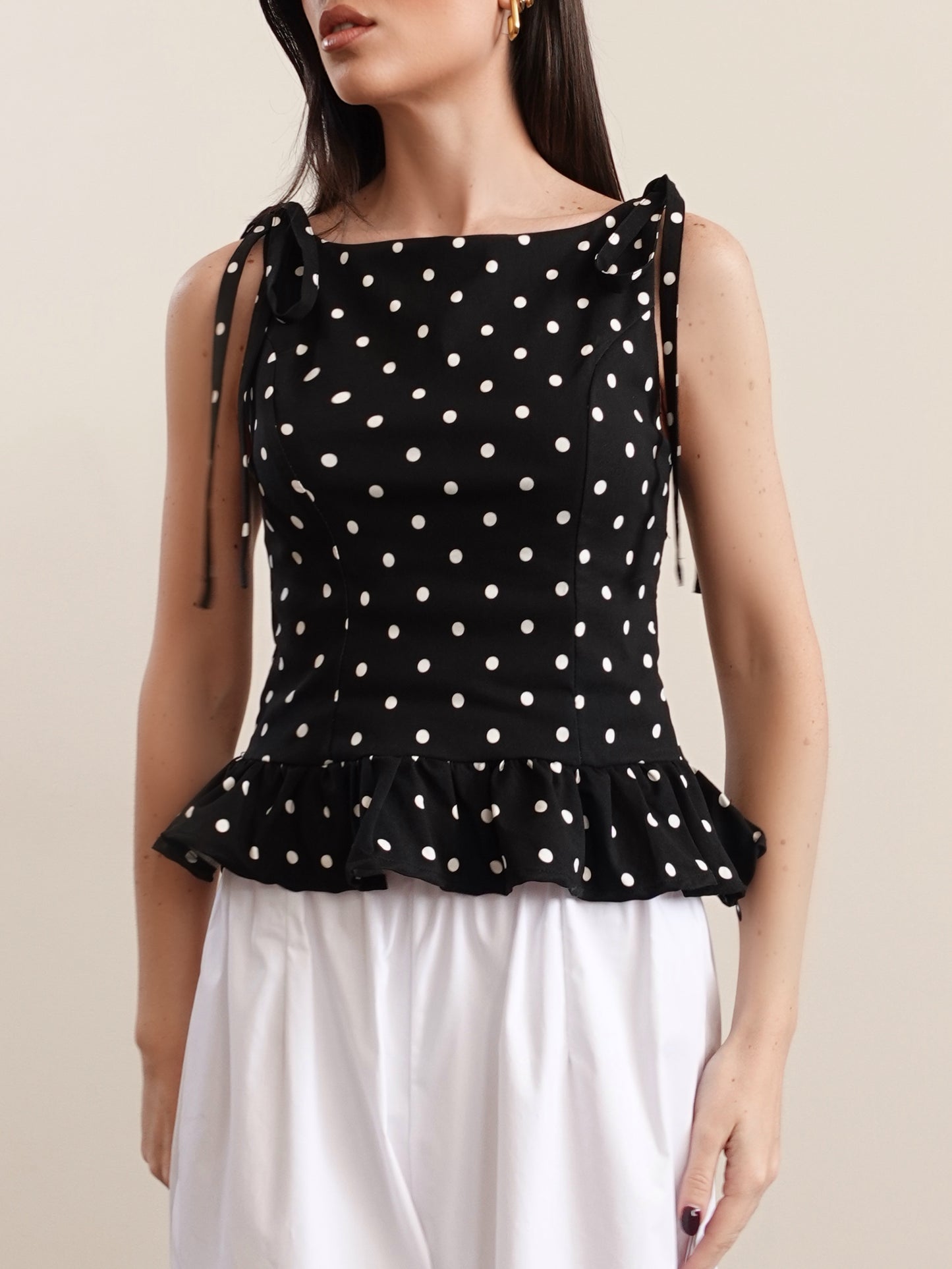 TOP A POIS CON VOLANT - NERO 16267