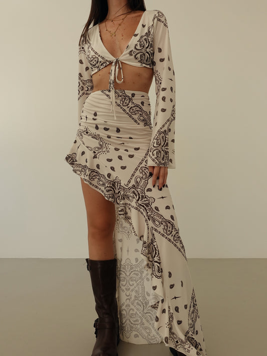COORDINATO BANDANA CON GONNA ASIMMETRICA - PANNA 6636