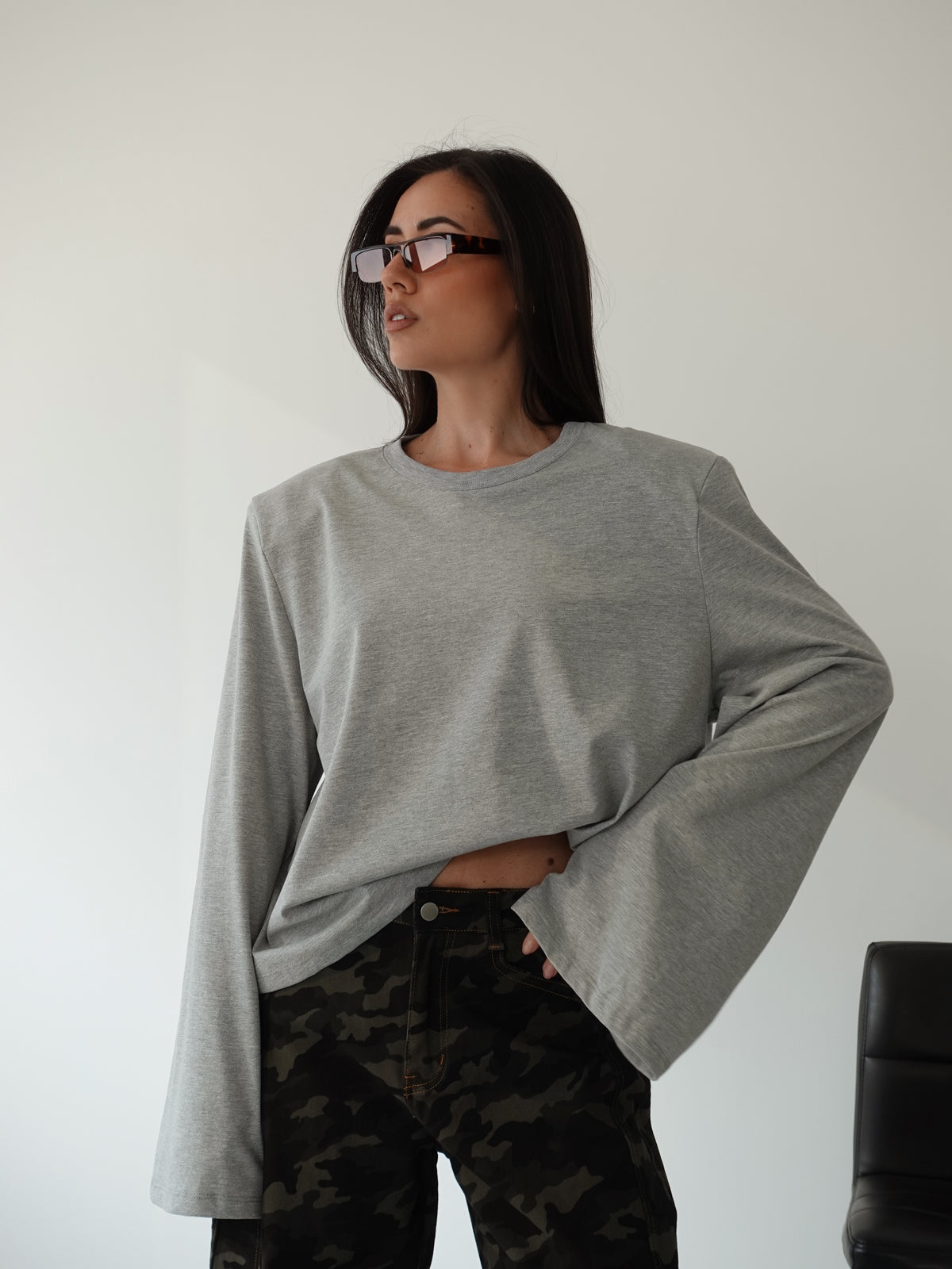 LONG-SLEEVE LUMINA CON SPALLINE - GRIGIO LD6134