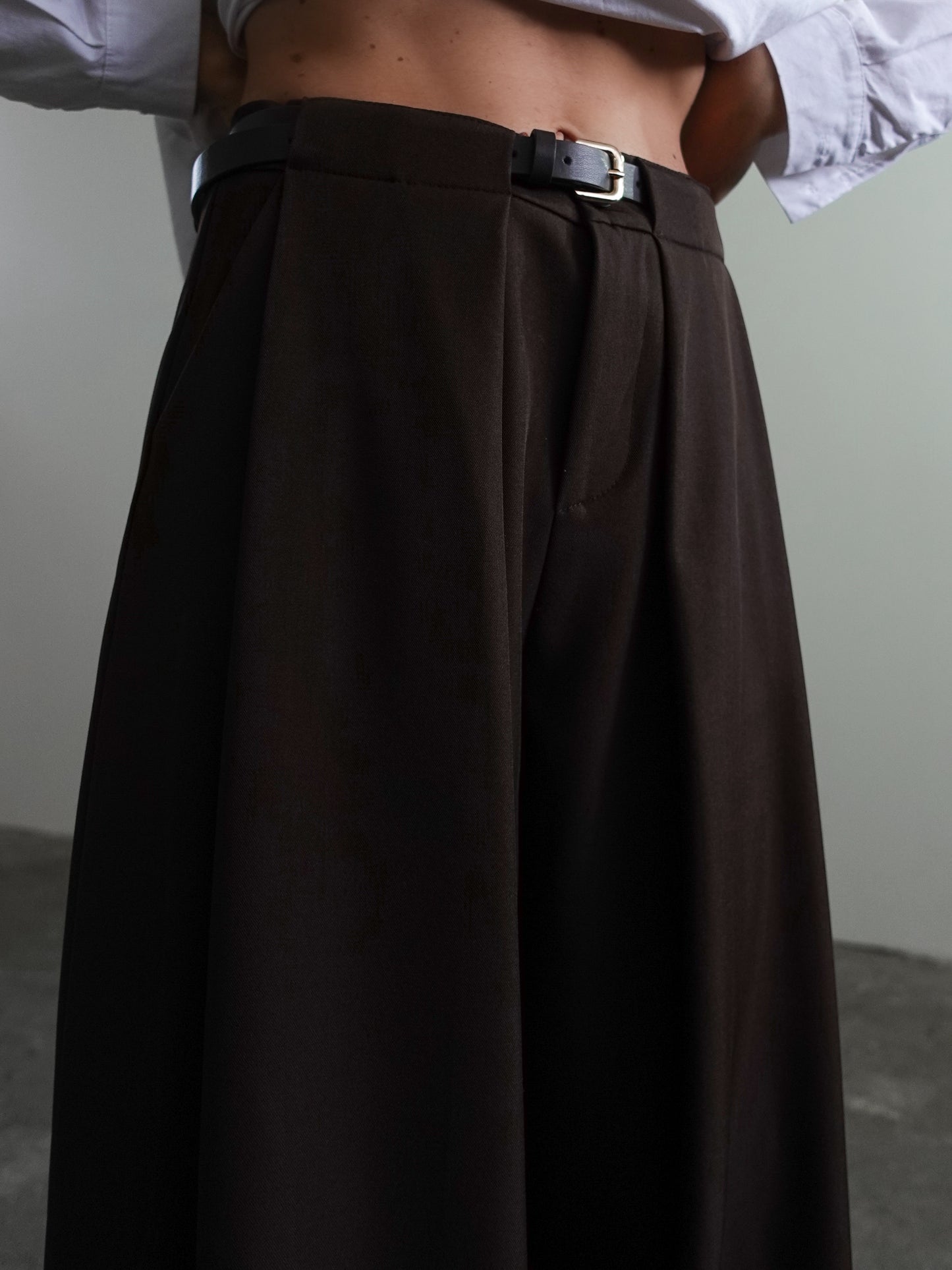 PANTALONI PALAZZO CON CINTURA - MARRONE 773