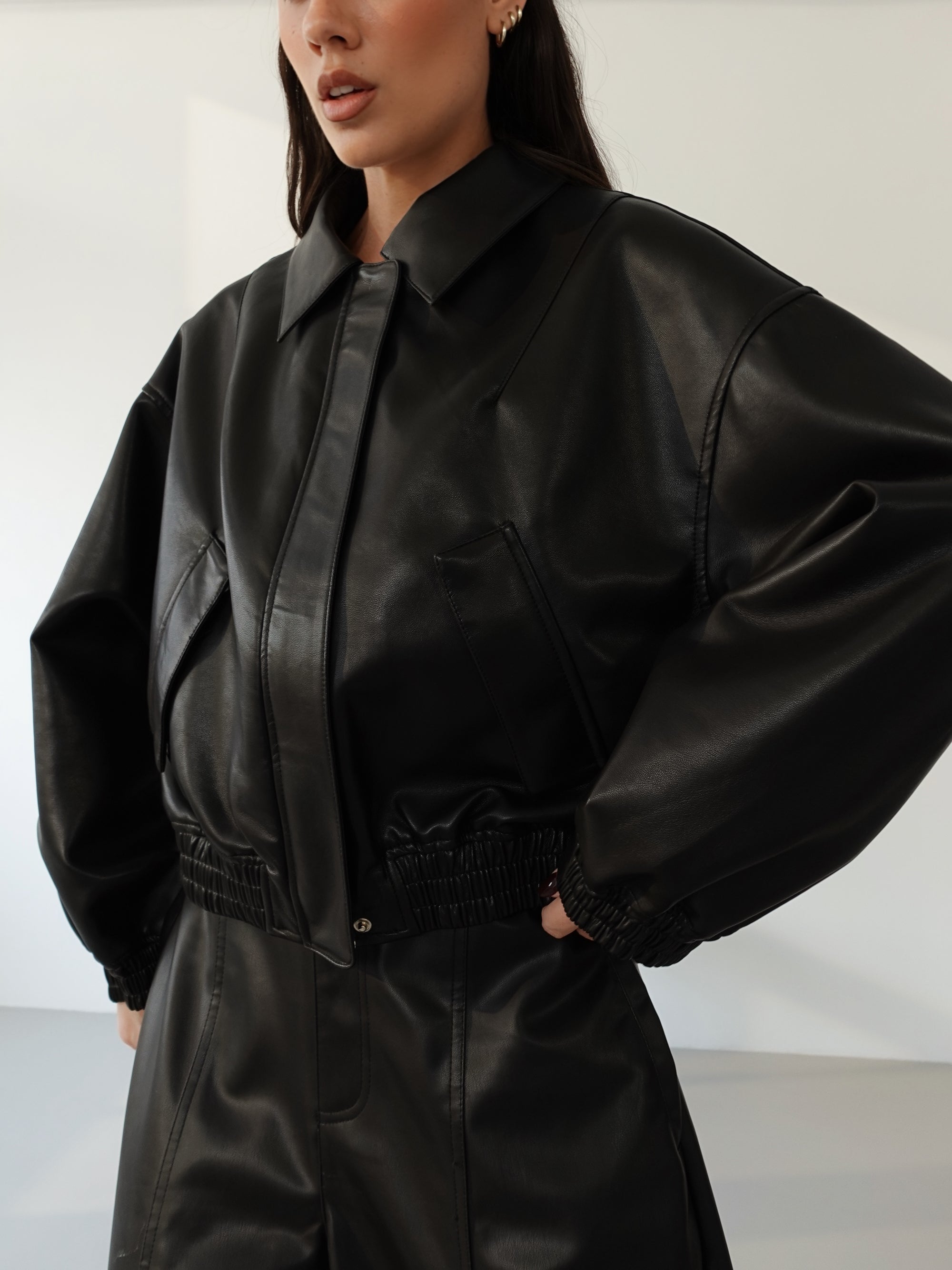 GIACCA IN ECOPELLE H143 - NERO 8936