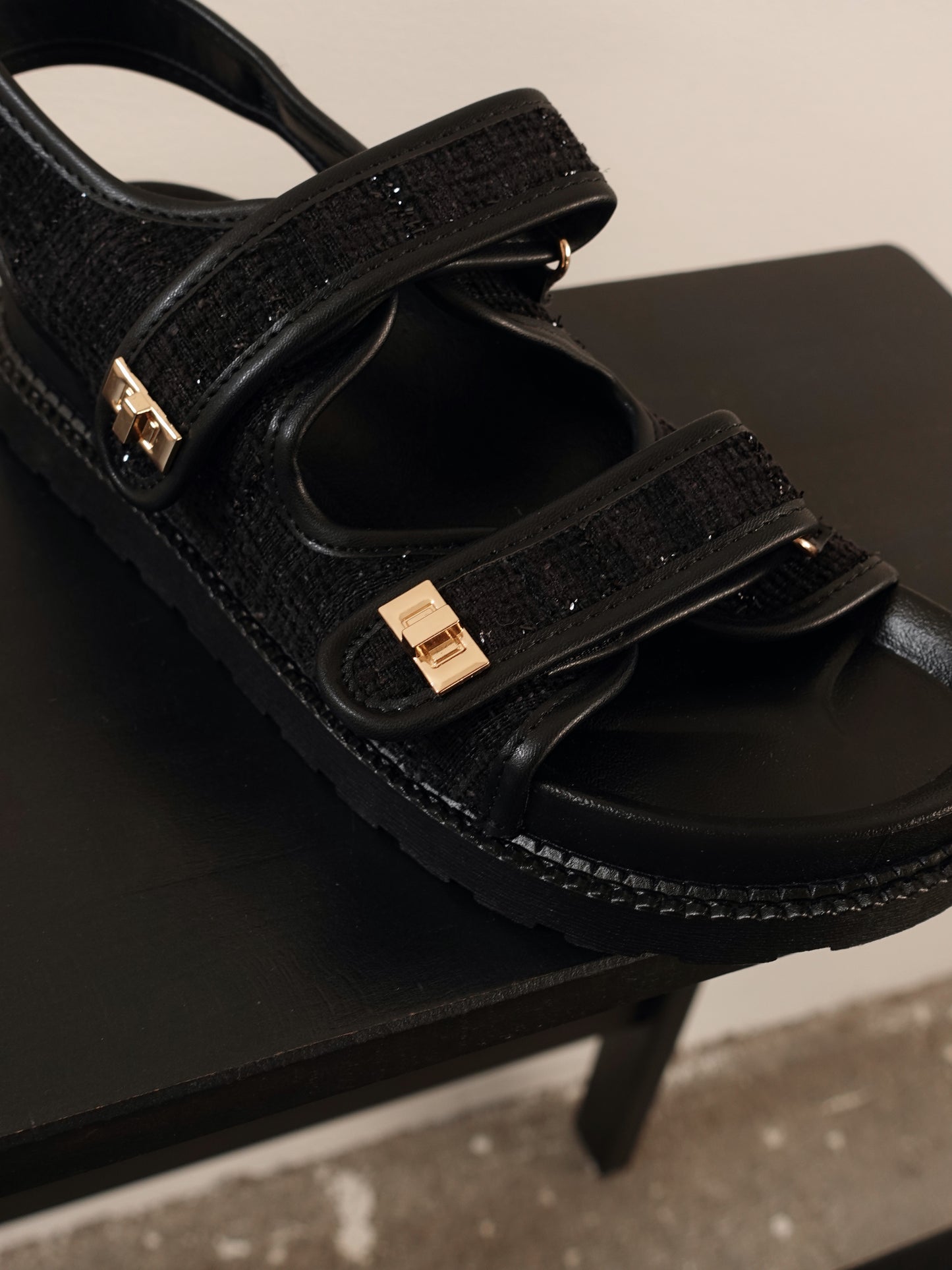 SANDALI PLATFORM IN TWEED - NERO GLITTER CM169