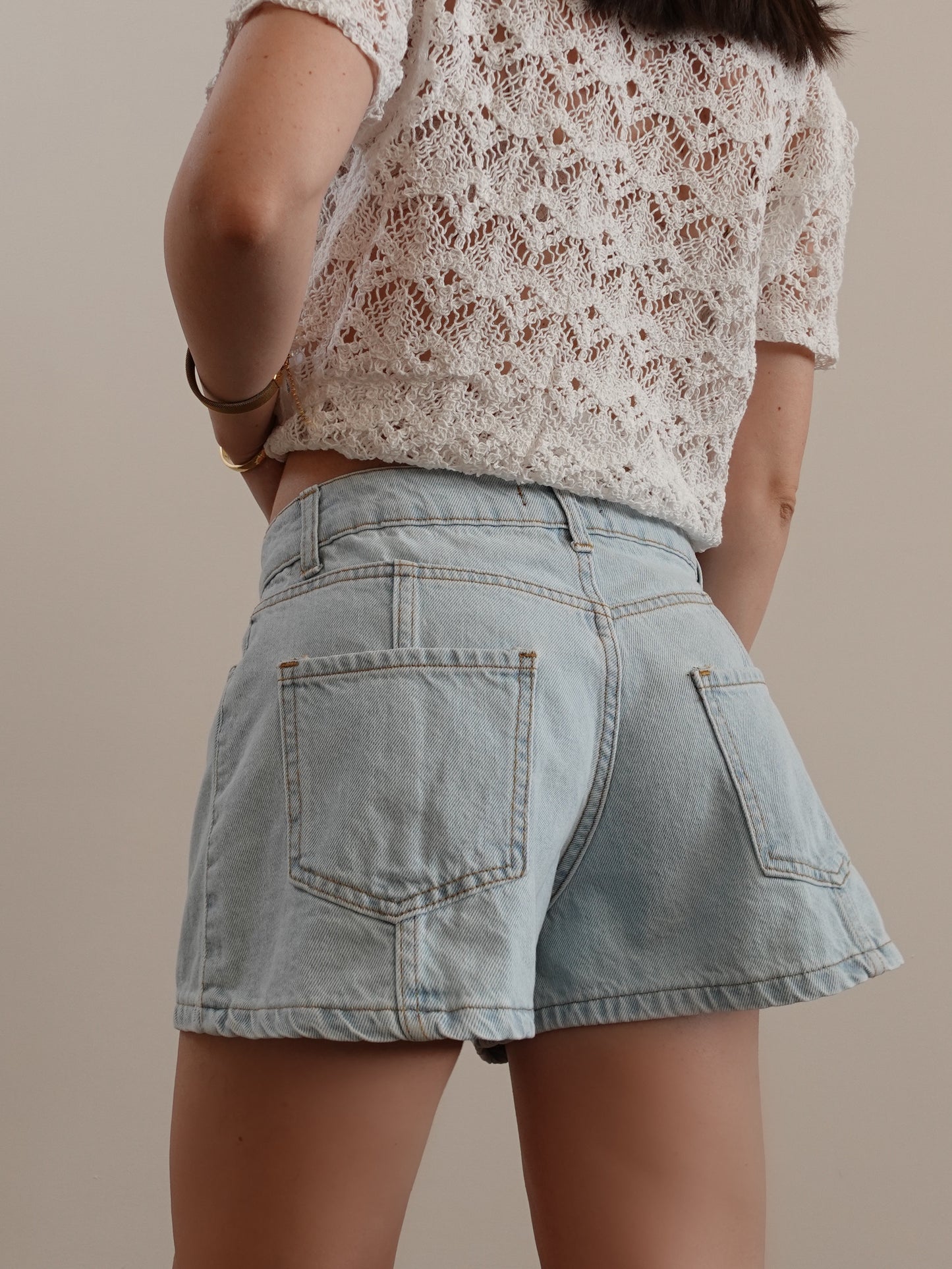 SHORTS IN DENIM LIGHT BLUE - D3C