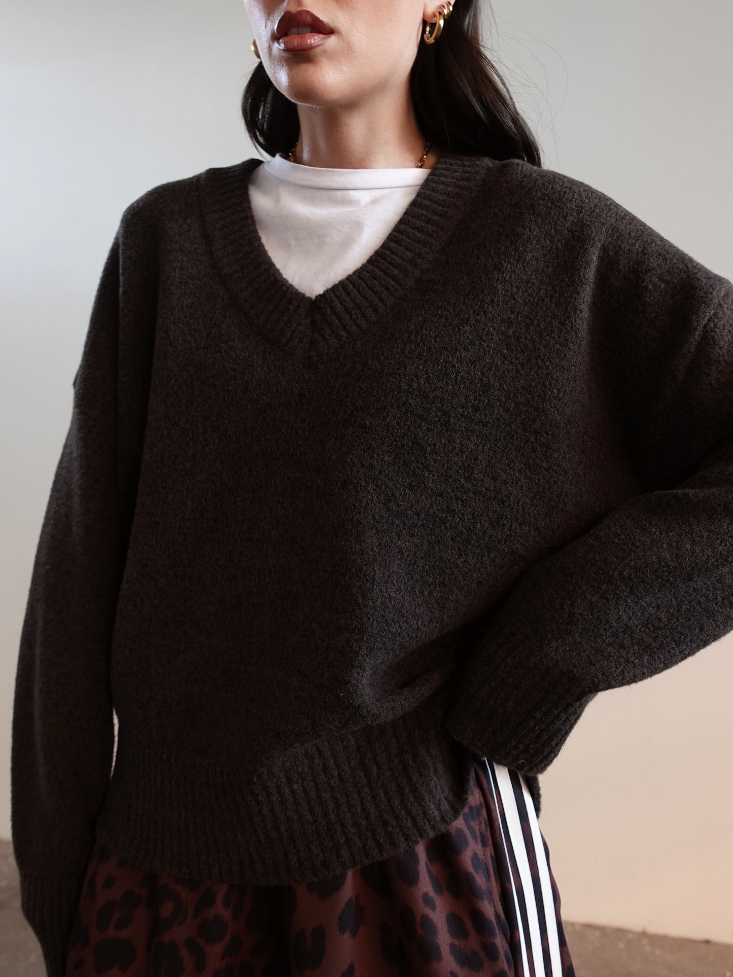 MAGLIONCINO IN VISCOSA & LANA SCOLLO V (+ COLORI) 63784