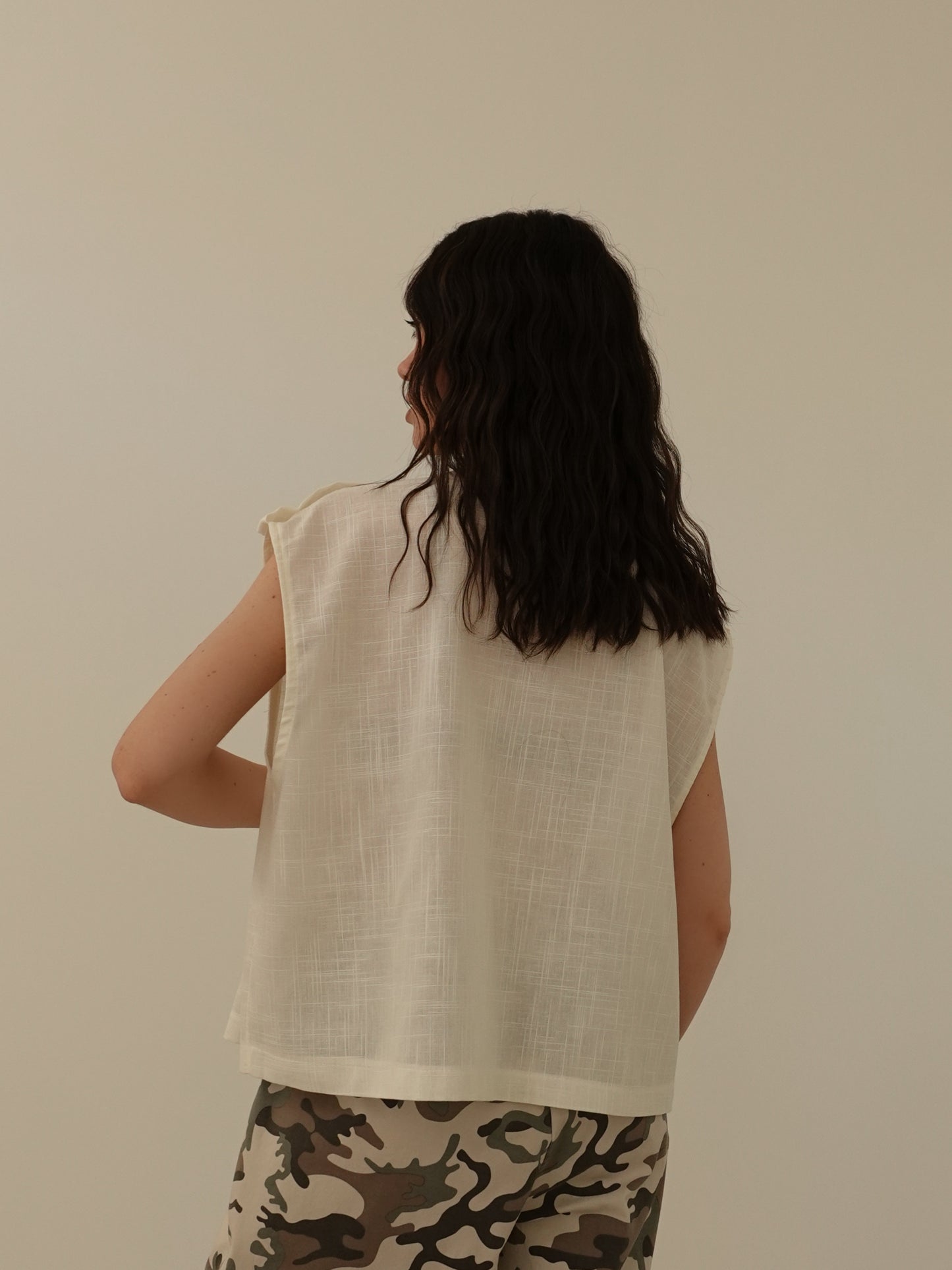 GILET TOKYO EFFETTO LINO - PANNA 21096