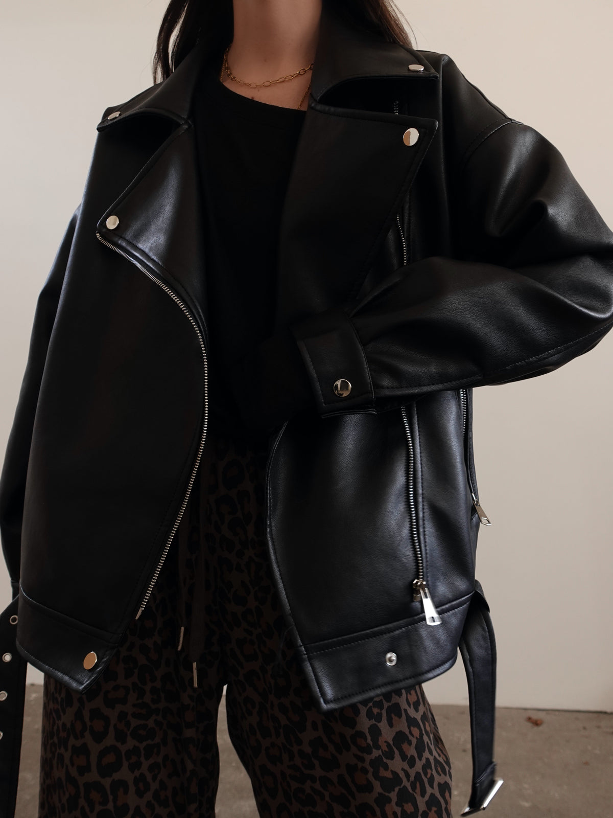 CHIODO OVER IN ECOPELLE NEW - NERO 01332