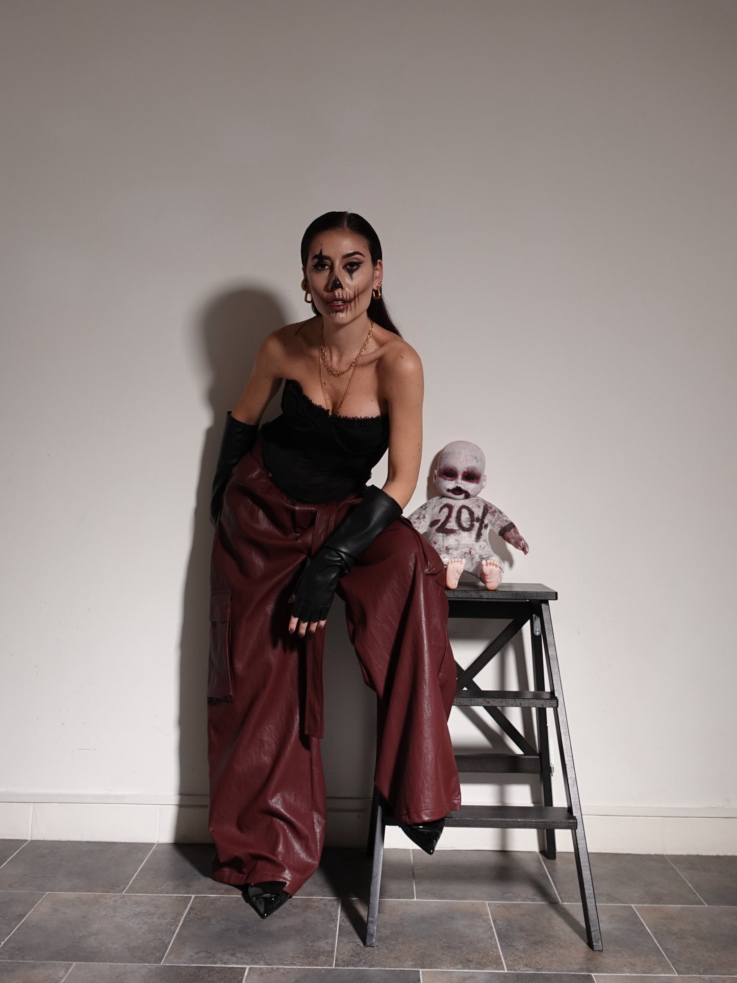 CORSETTO VELATO CON LACCI SUL RETRO - NERO 11867