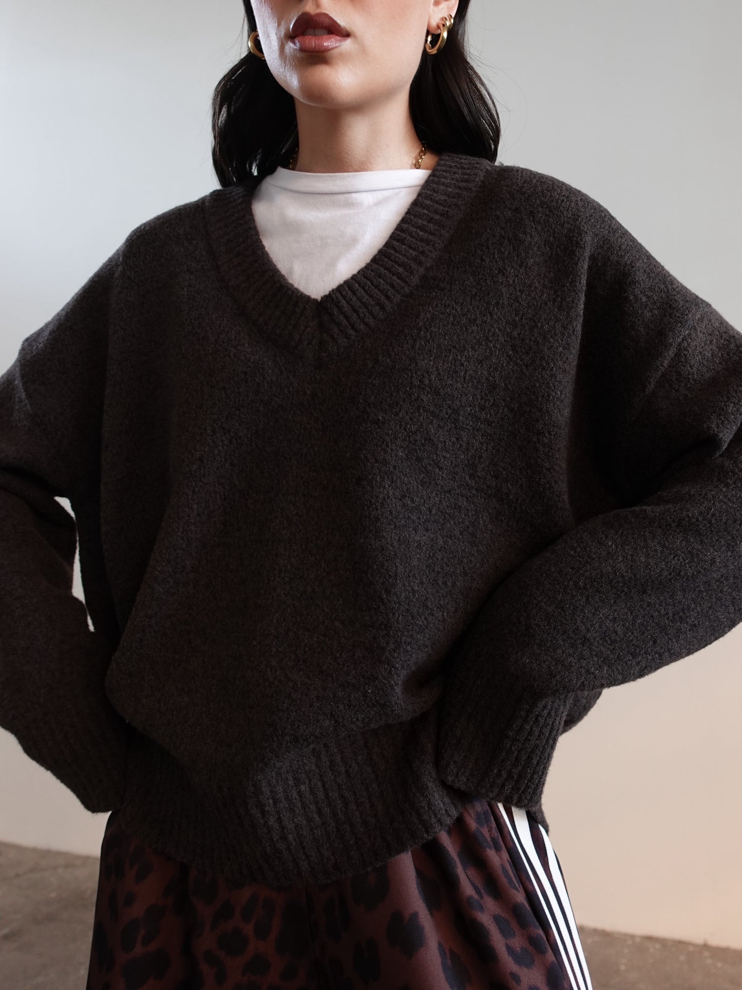 MAGLIONCINO IN VISCOSA & LANA SCOLLO V (+ COLORI) 63784