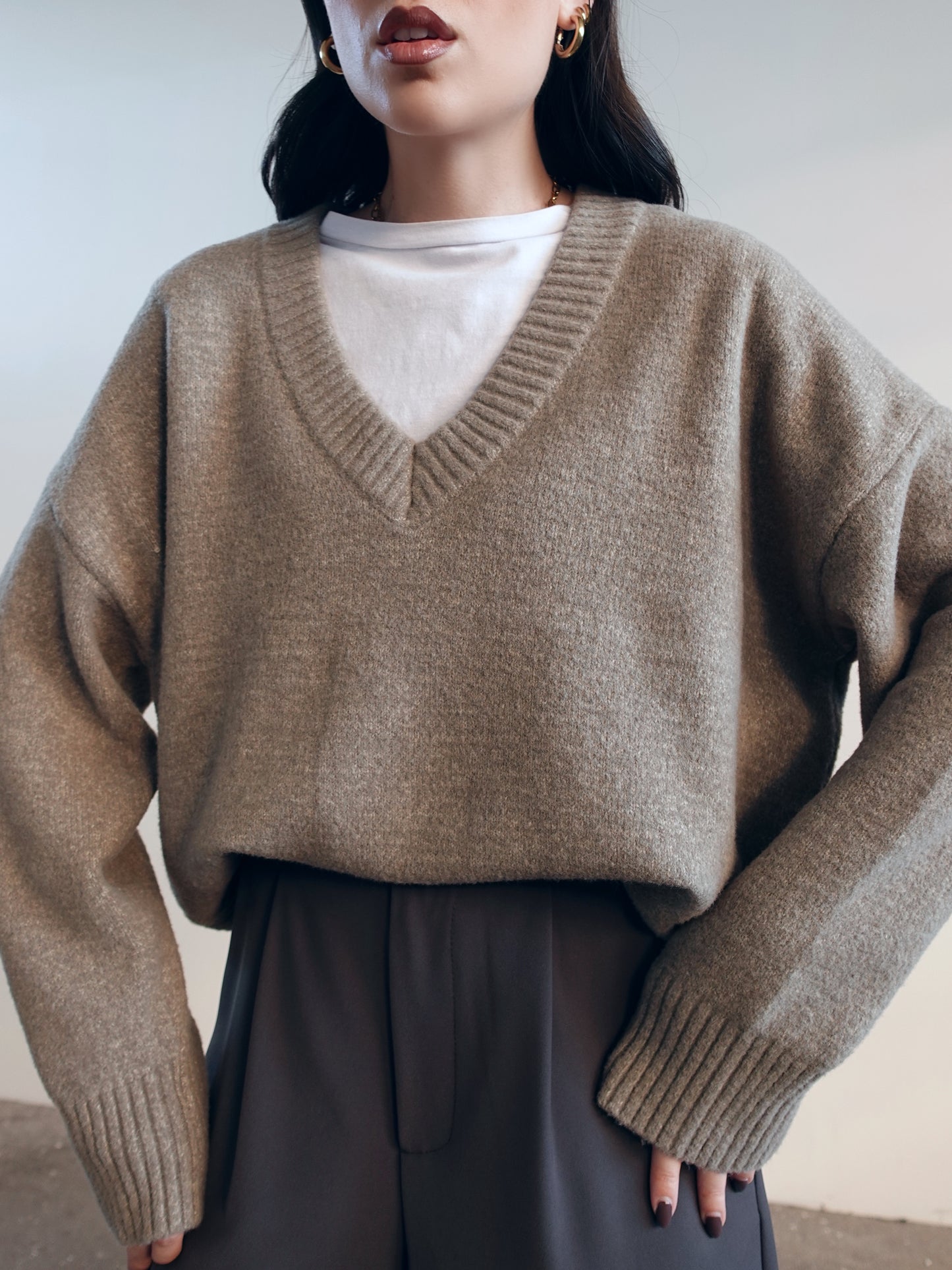 MAGLIONCINO IN VISCOSA & LANA SCOLLO V (+ COLORI) 63784