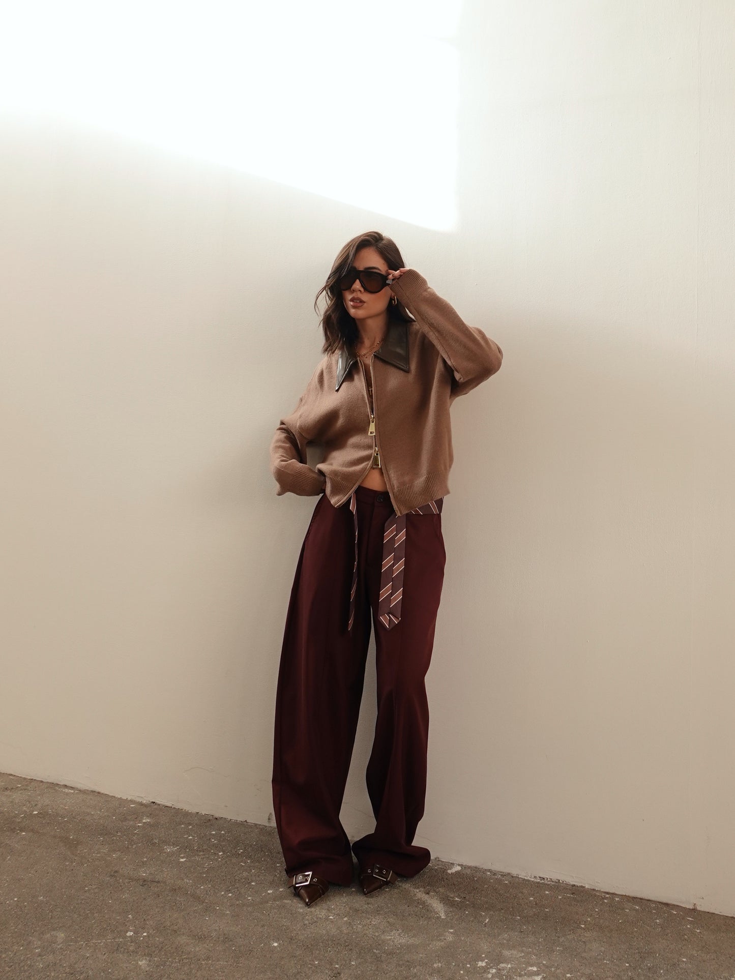 MAGLIONCINO CON ZIP E COLLETTO IN ECOPELLE - SABBIA 14569