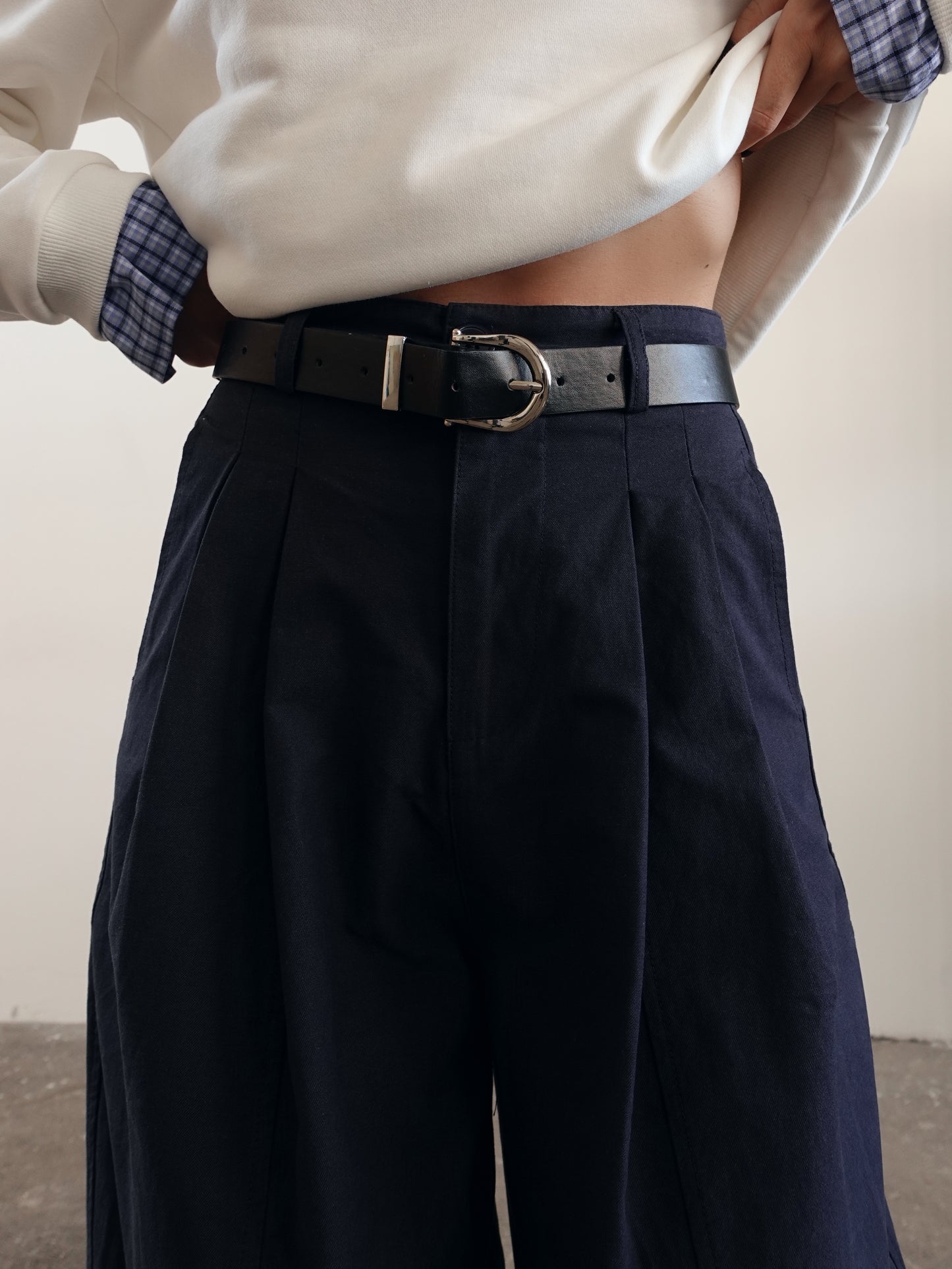 PANTALONI IN COTONE A PALAZZO CON CINTURA - BLU 14740