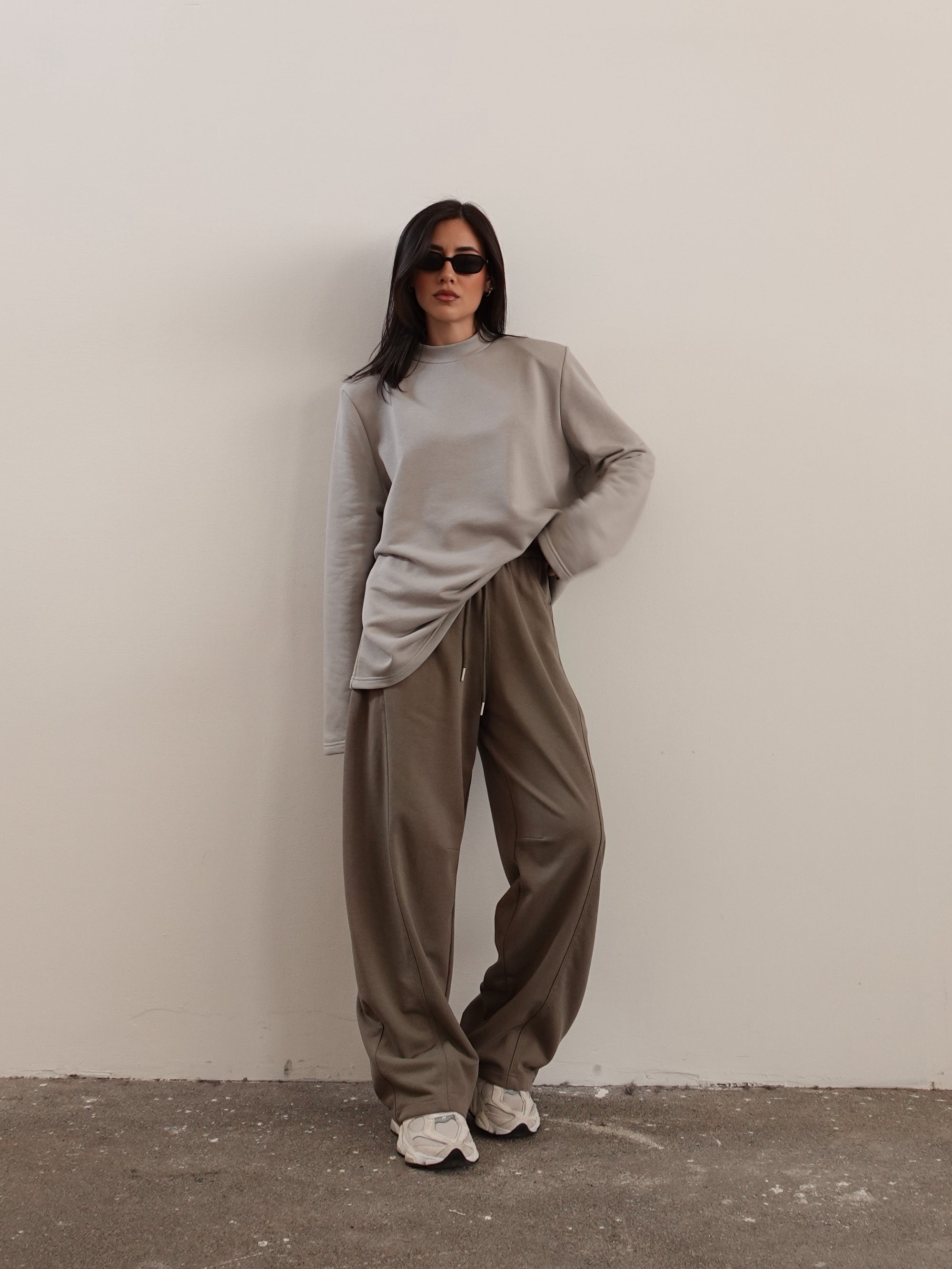 LONG-SLEEVE IN FELPA LEGGERA CON SPALLINE - GRIGIO CHIARO 3236