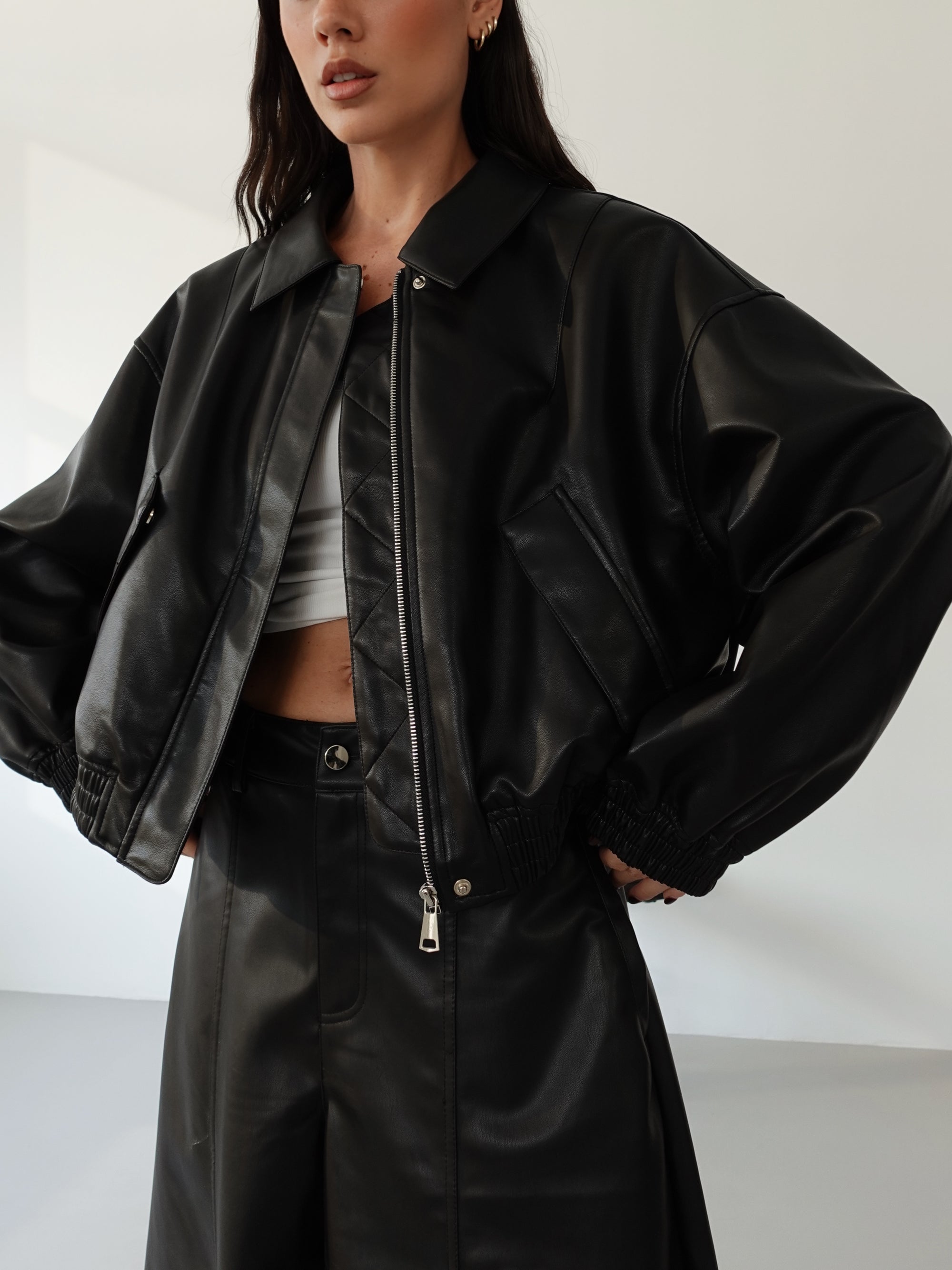 GIACCA IN ECOPELLE H143 - NERO 8936