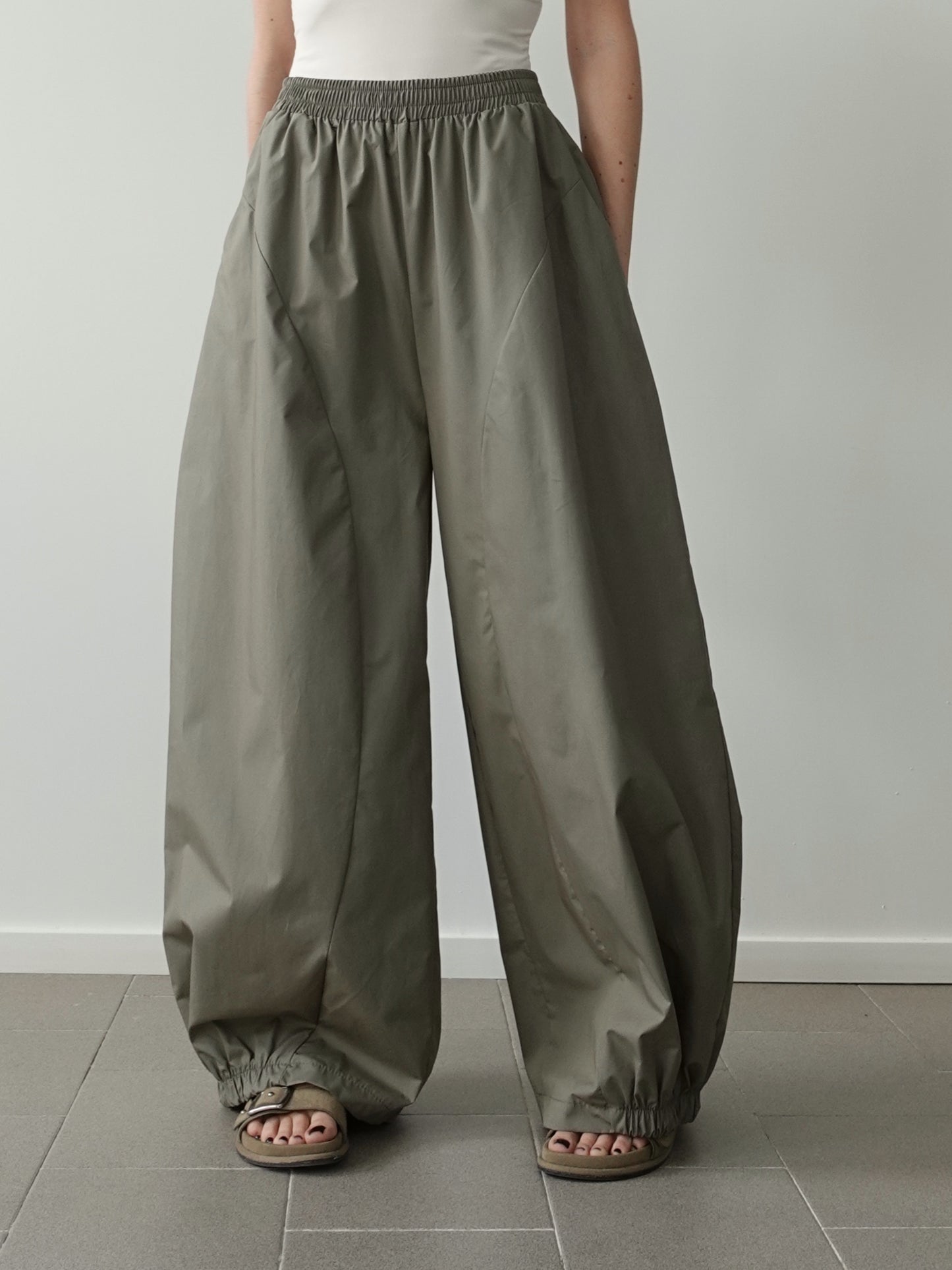 PANTALONI BAGGY BALLOON IN COTONE - VERDE CNZ21