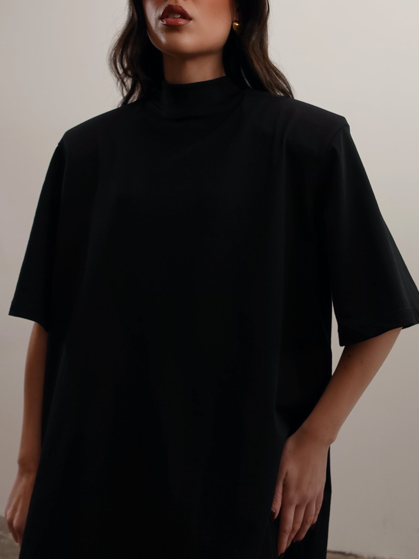 T-SHIRT GILDA CON SPALLINE - NERO