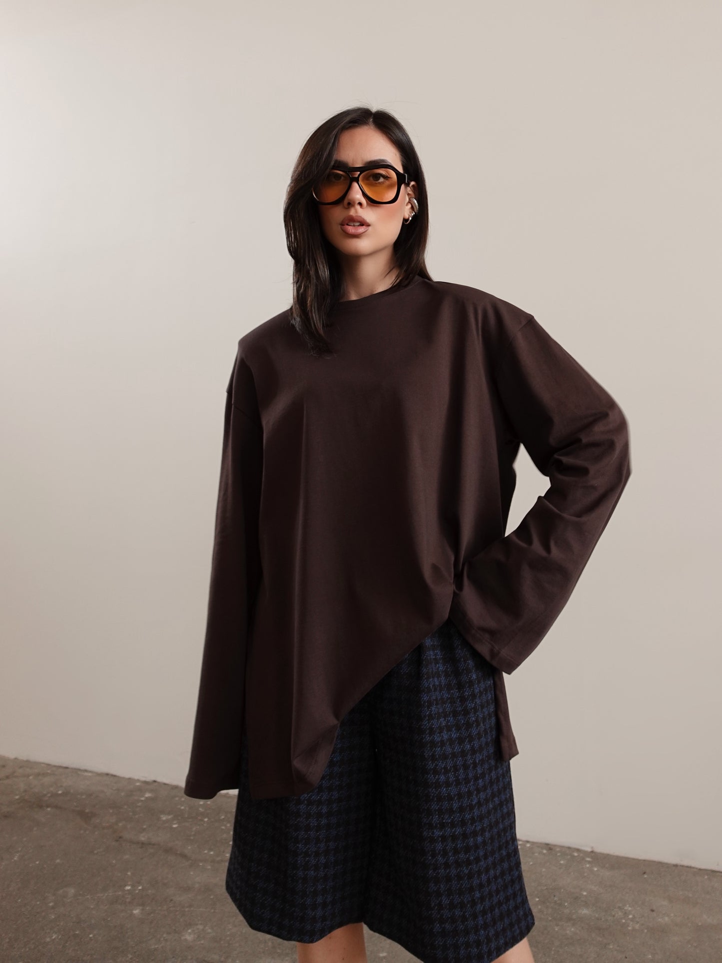 LONG SLEEVE CON SPALLINE - MARRONE