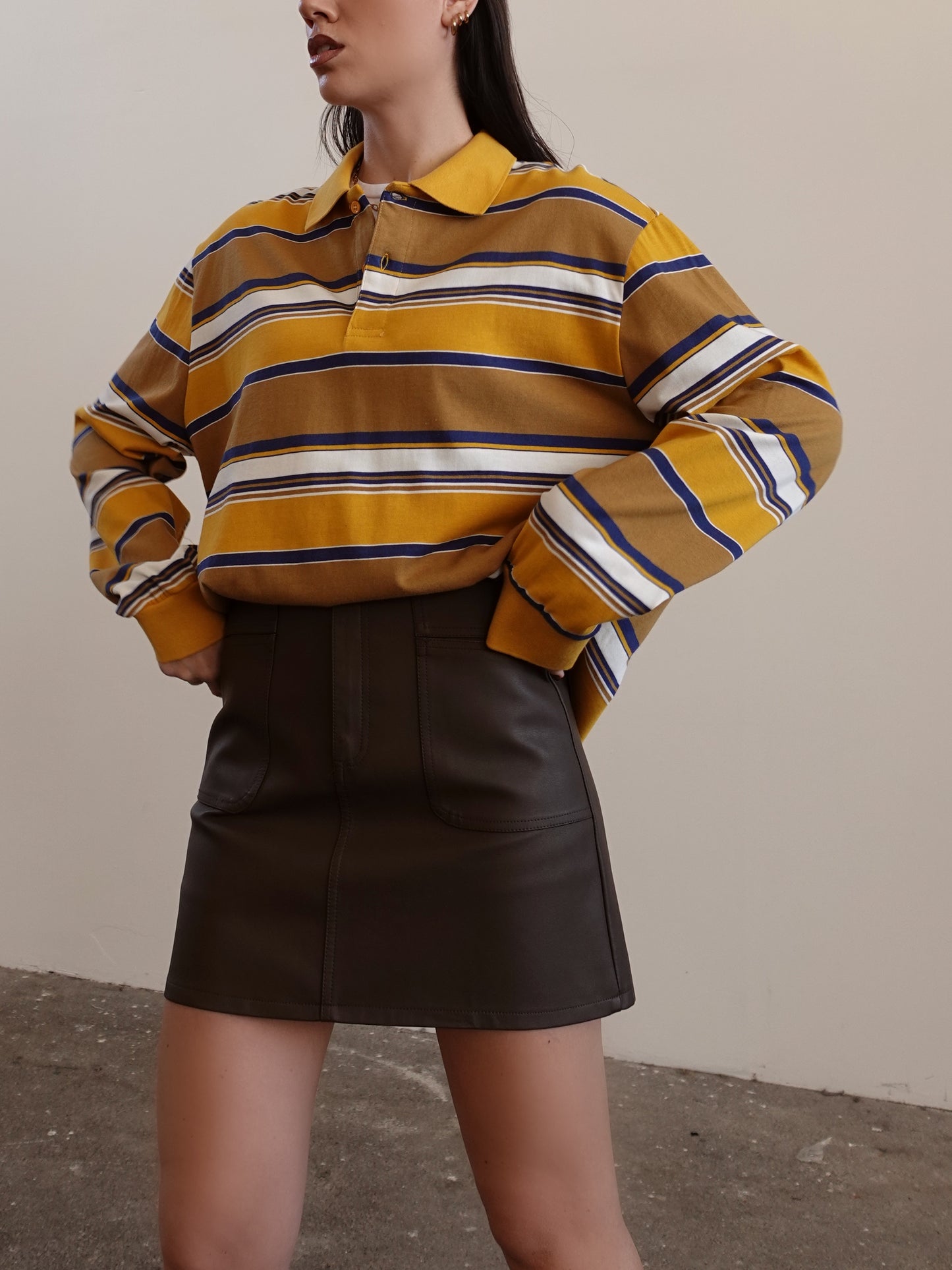 POLO A RIGHE CON COLLETTO A CONTRASTO - SENAPE/BLU 838-1