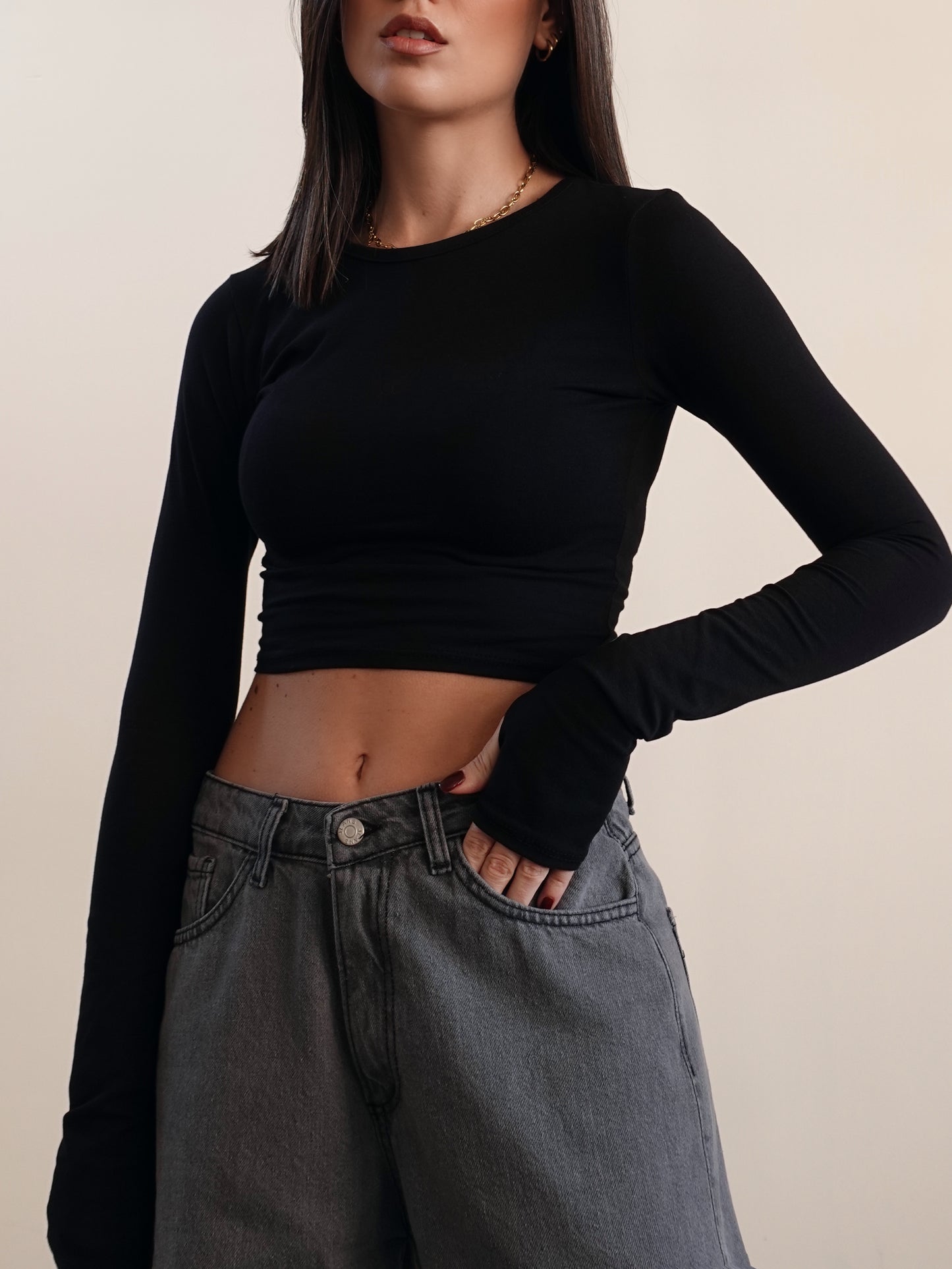 MAGLIA CROP IN COTONE - NERO 96545