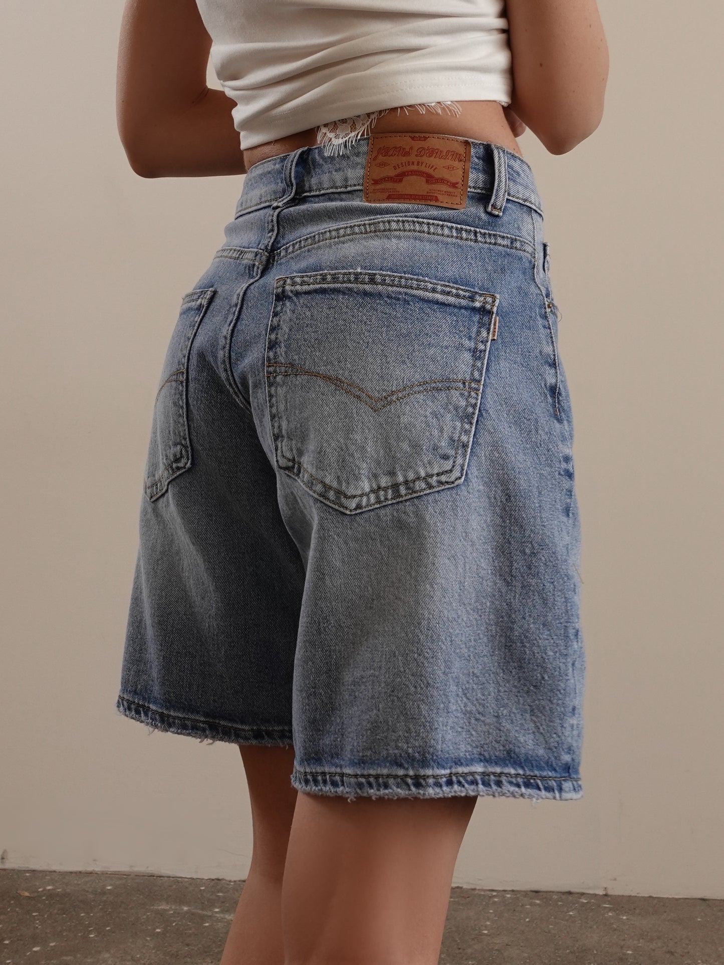 BERMUDA IN DENIM BASIC - LAVAGGIO MEDIO D311