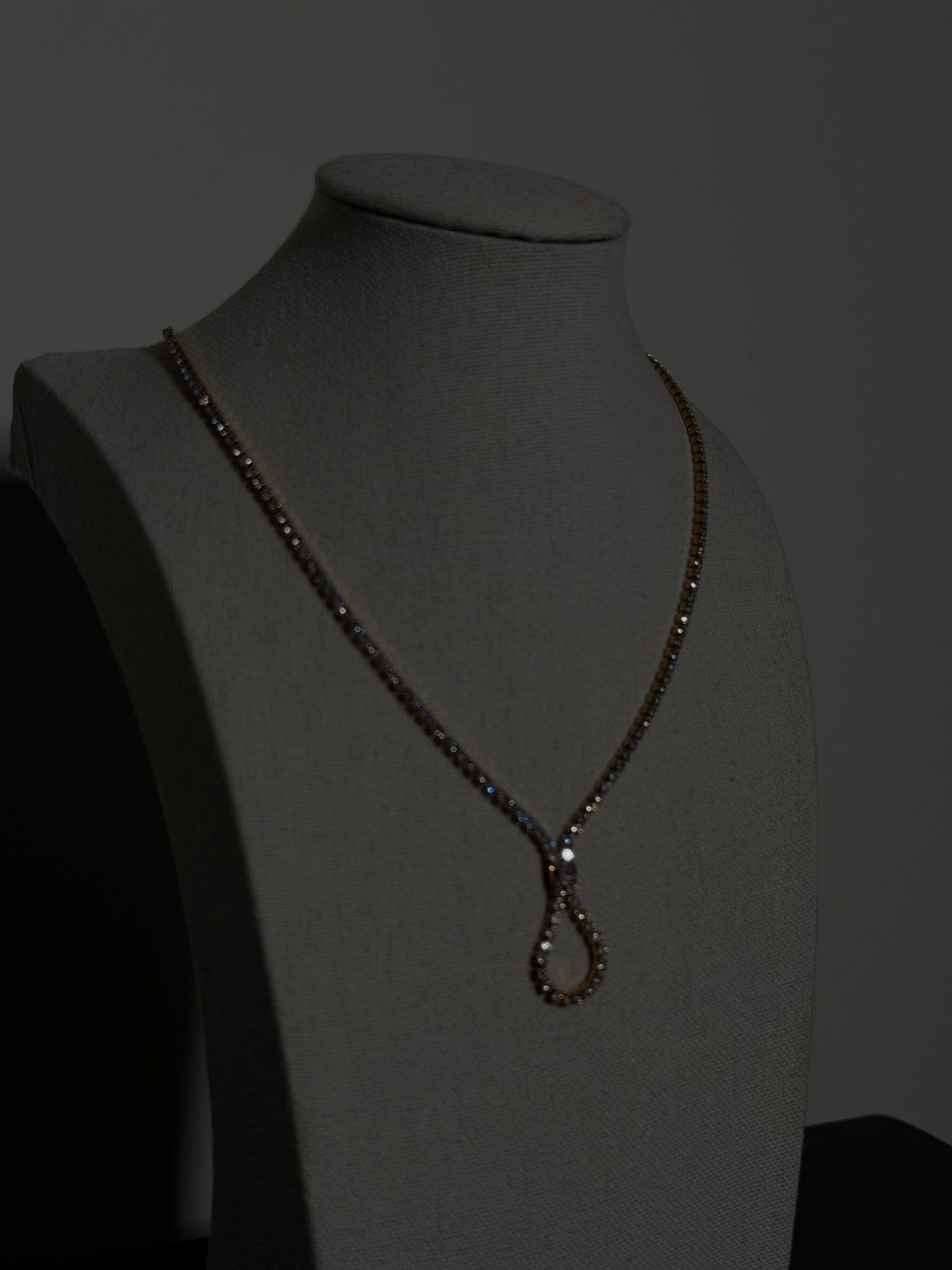 CHOKER BERGEN - ORO