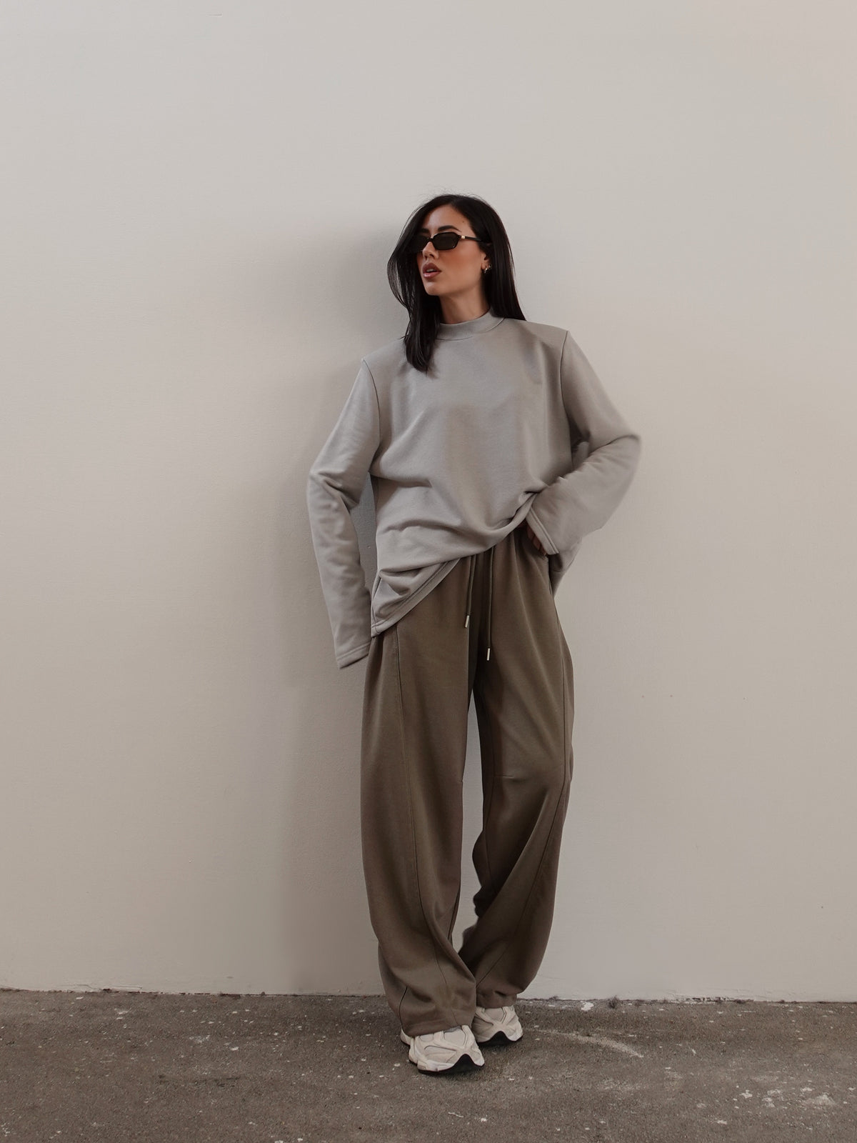 LONG-SLEEVE IN FELPA LEGGERA CON SPALLINE - GRIGIO CHIARO 3236