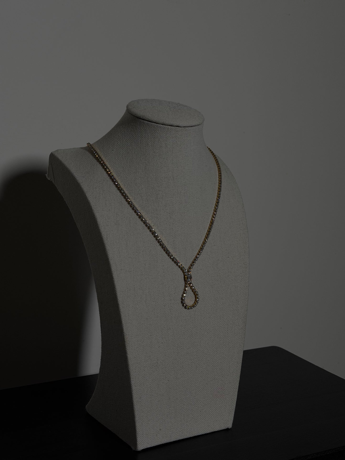 CHOKER BERGEN - ORO