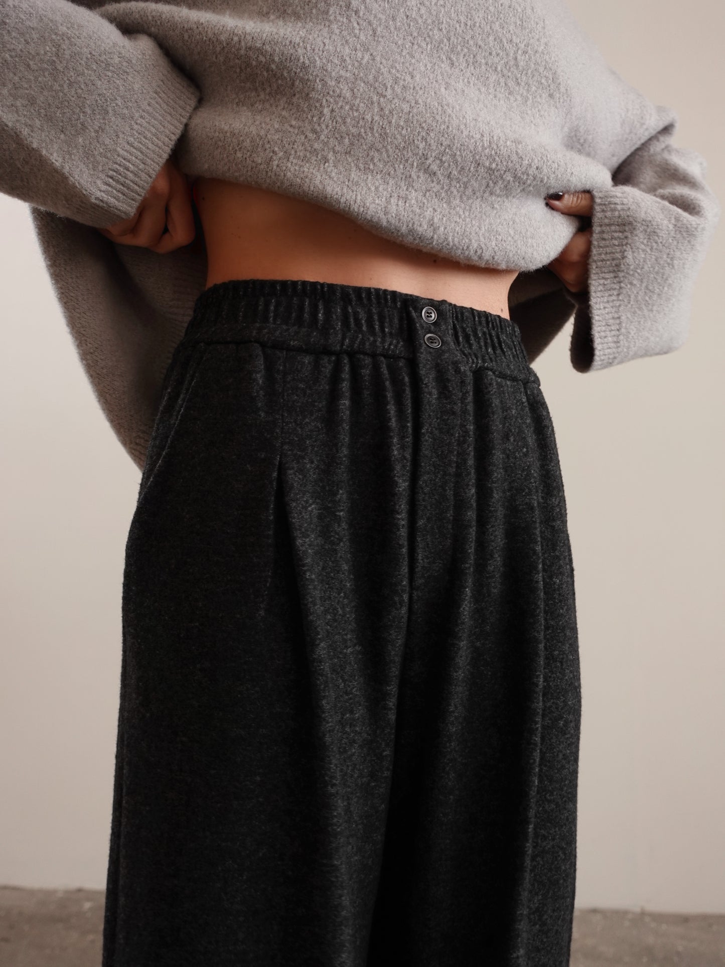 PANTALONI COMFY IN MISTO LANA - ANTRACITE 15716