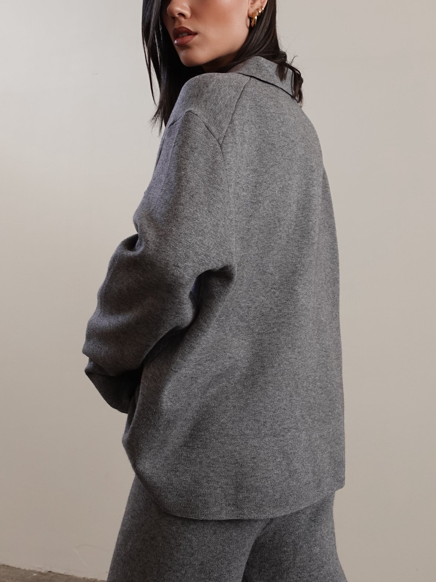 POLO IN MAGLIA CON TASCHINO - GRIGIO 7131