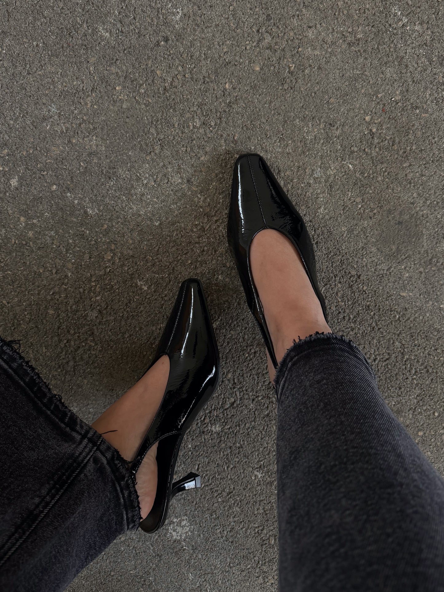 SLINGBACK PAINTED CON PUNTA QUADRATA - NERO 0225