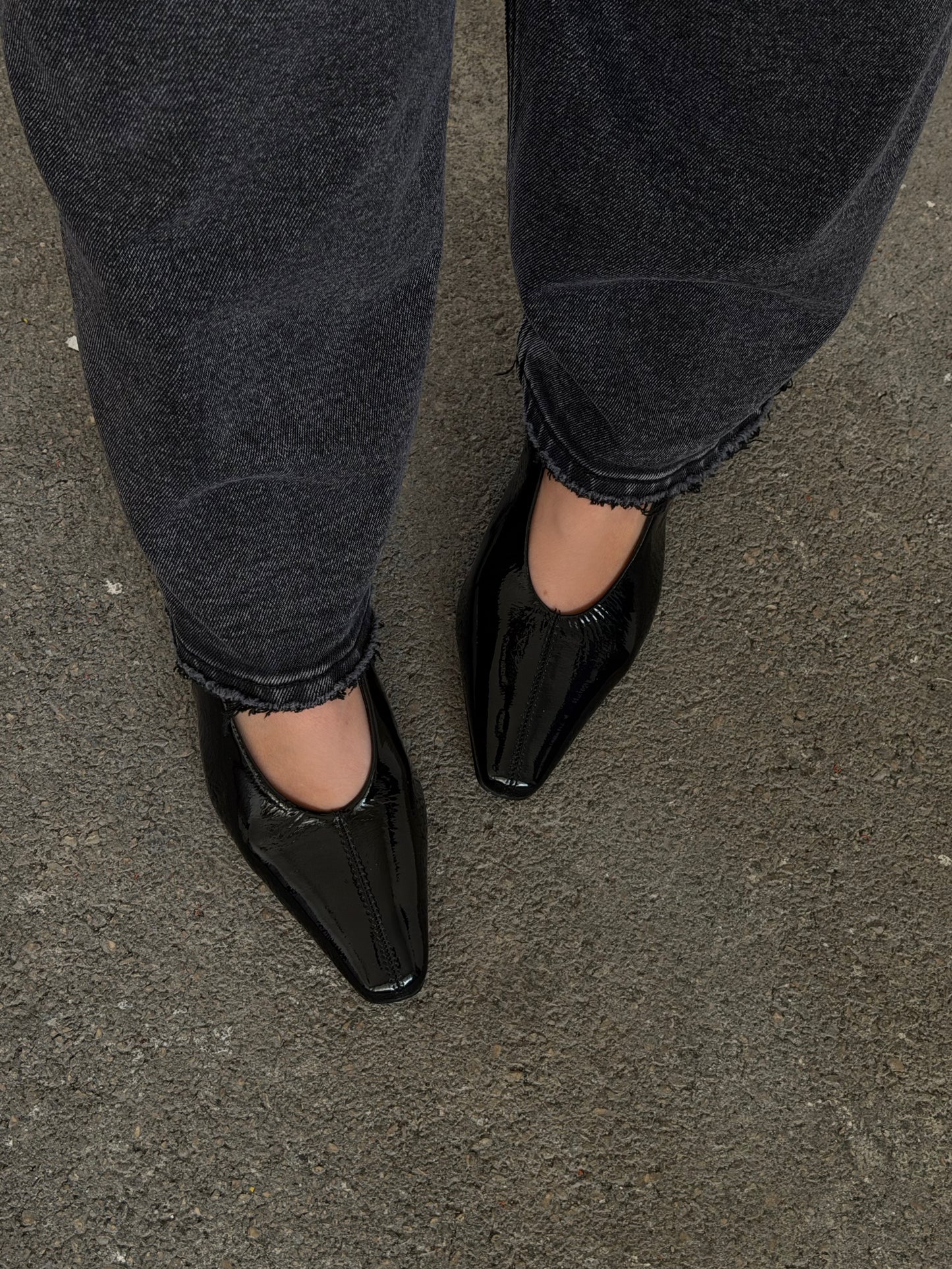 SLINGBACK PAINTED CON PUNTA QUADRATA - NERO 0225