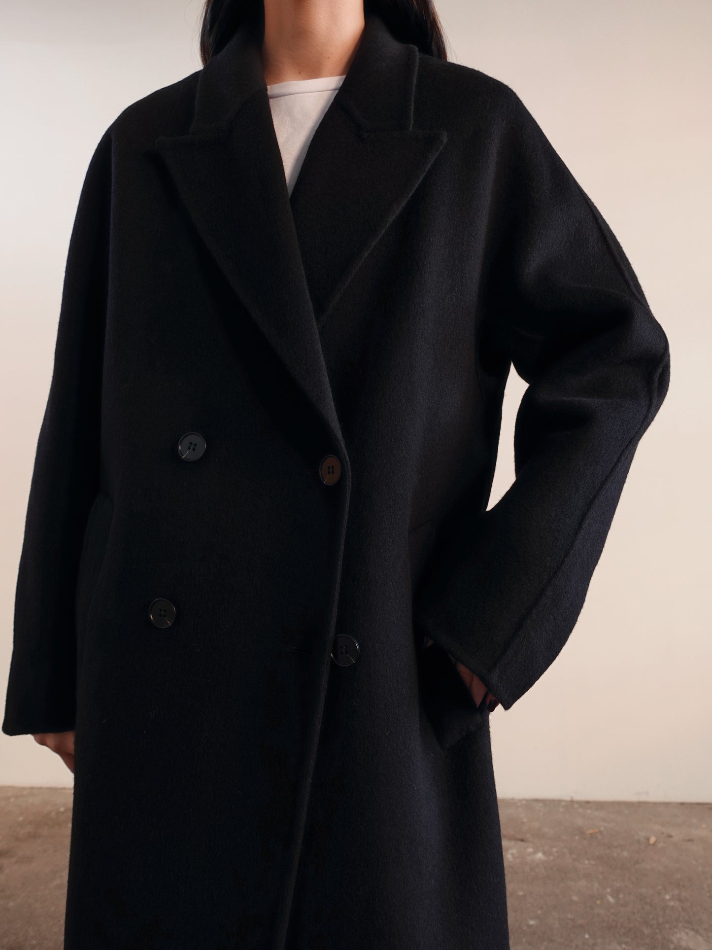 CAPPOTTO OVERSIZE IN LANA - NERO N05