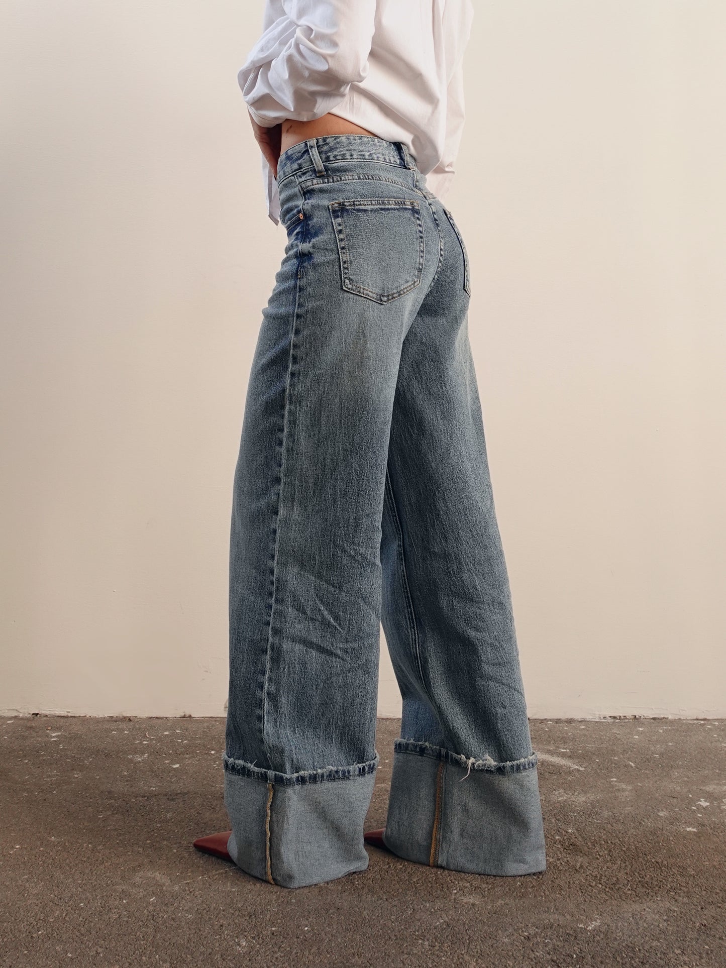 JEANS WIDE LEG CON PIEGONE - LAVAGGIO CHIARO 3920