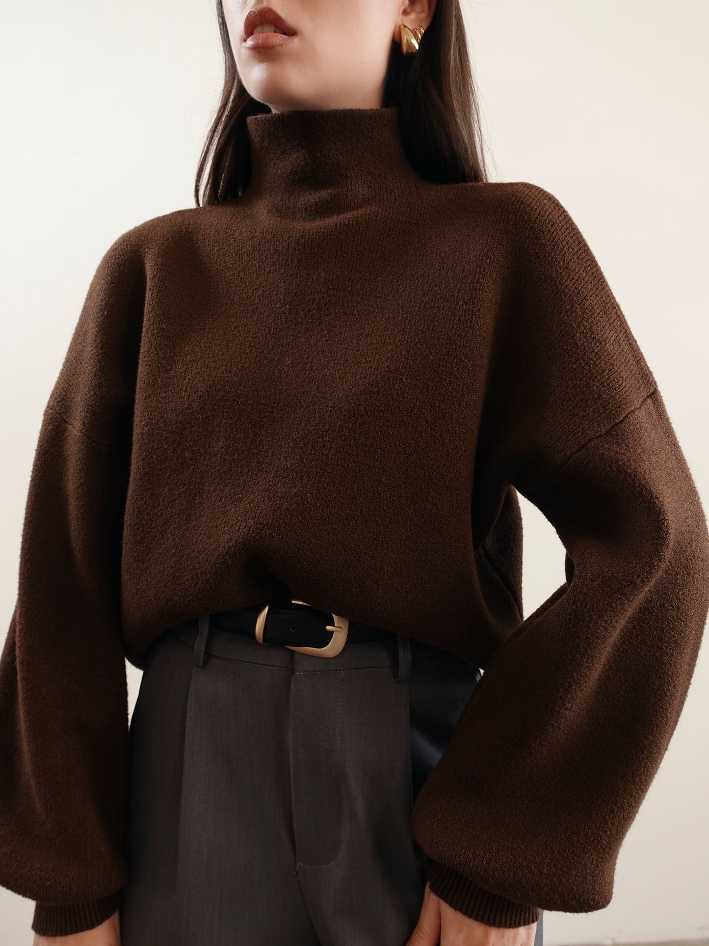 MAGLIONCINO MEZZO COLLO CON MANICA A SBUFFO - MARRONE 5179