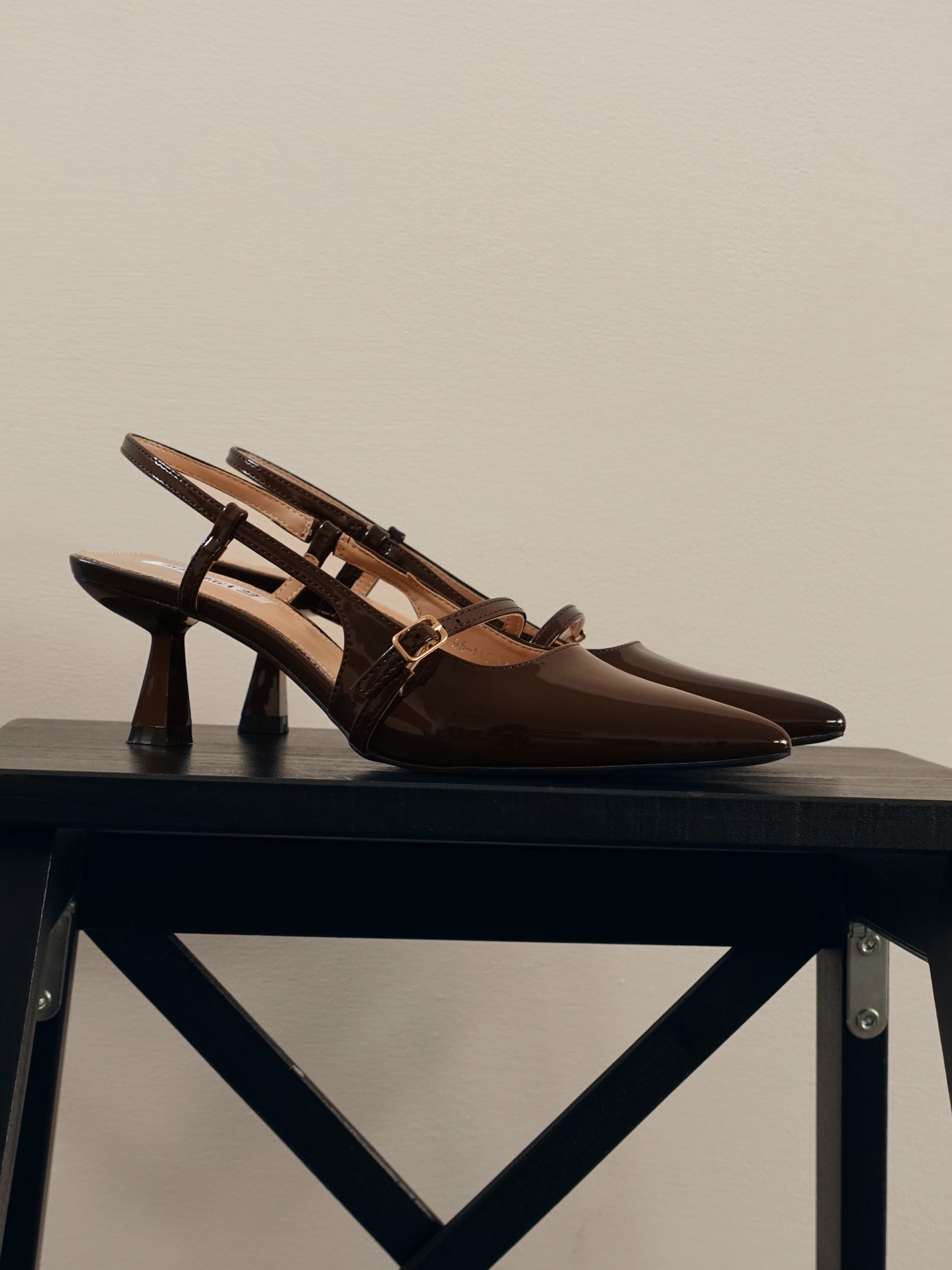 SLINGBACK CON CINTRINO - MARRONE 95-115