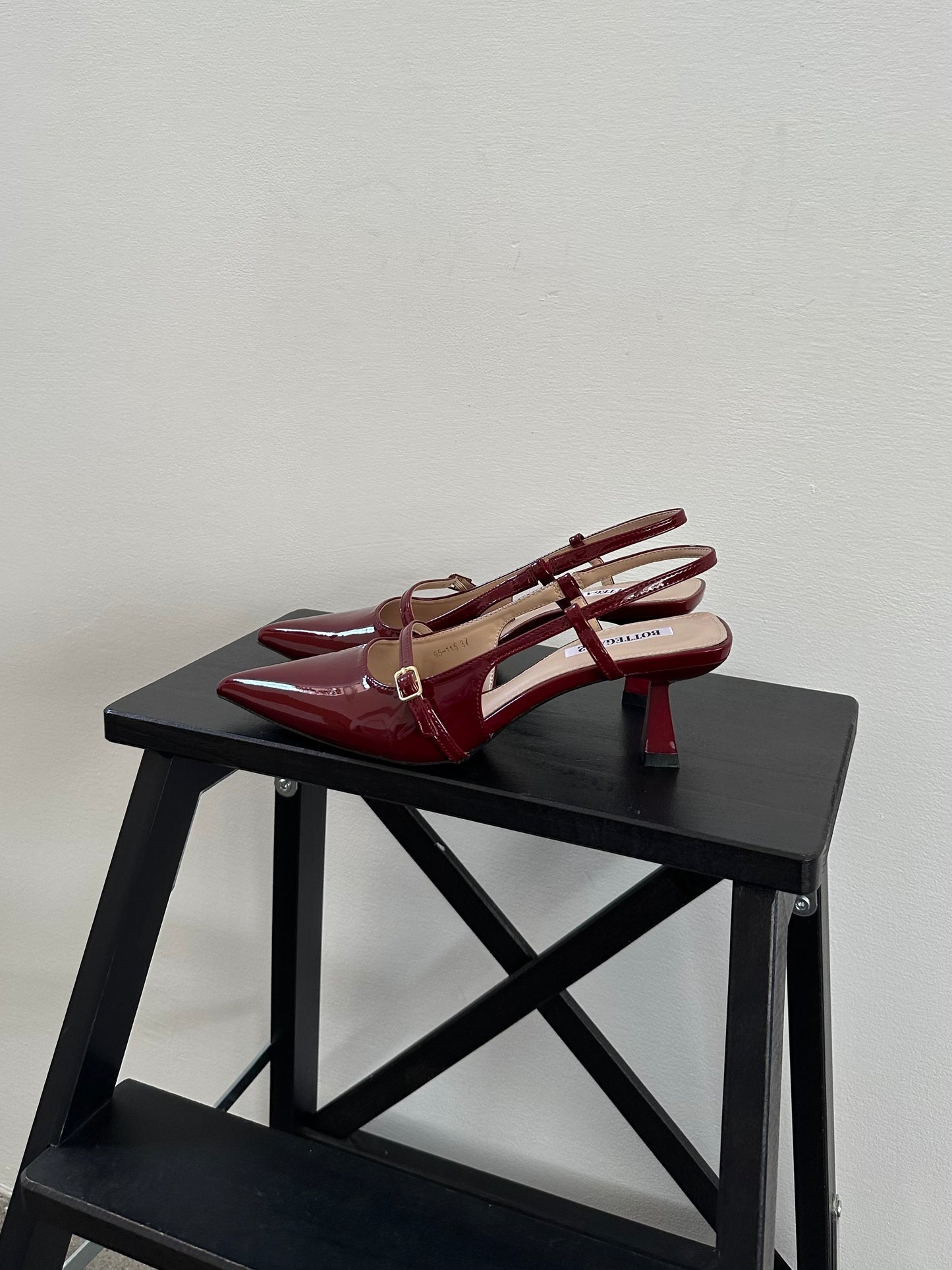 SLINGBACK CON CINTRINO - BORDEAUX 95-115