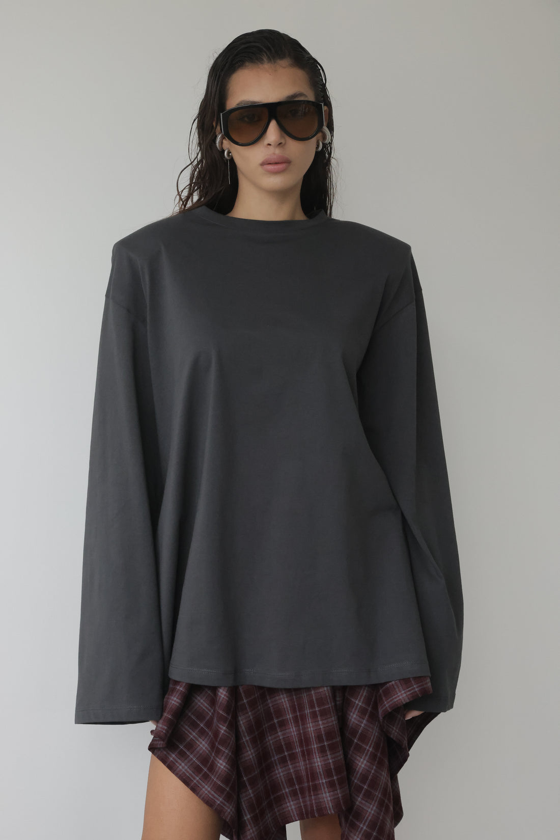 LONG SLEEVE CON SPALLINE E SPACCHI LATERALI - PIOMBO