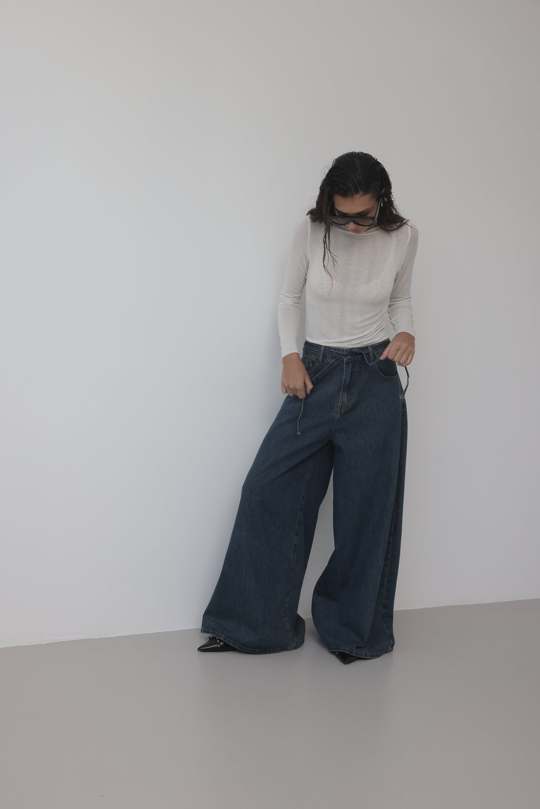 JEANS GAMBA AMPIA CON CINTURINO - LAVAGGIO MEDIO 2262