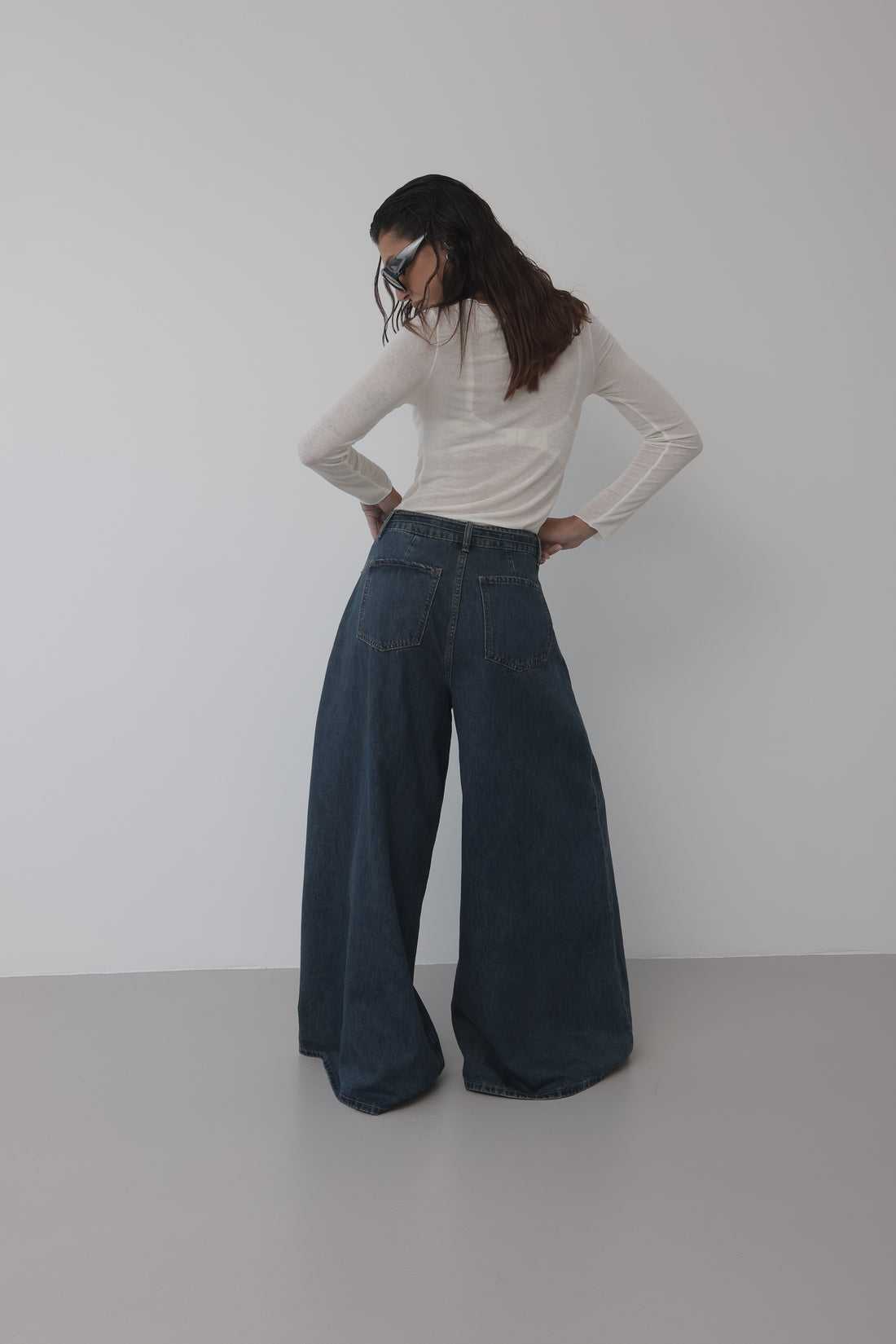 JEANS GAMBA AMPIA CON CINTURINO - LAVAGGIO MEDIO 2262