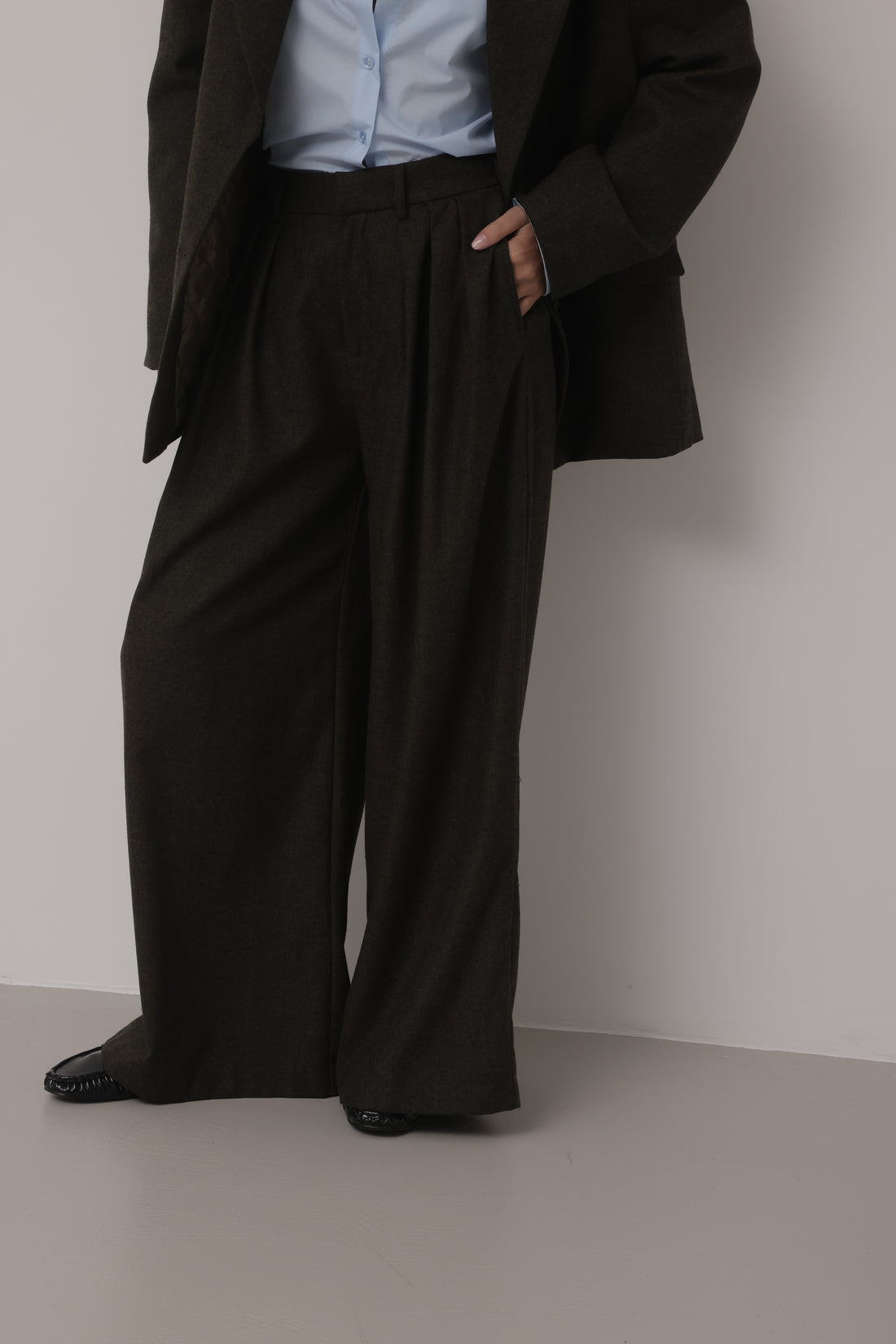 TAILLEUR IN LANA DOWNTOWN STREET - VERDE HAR031